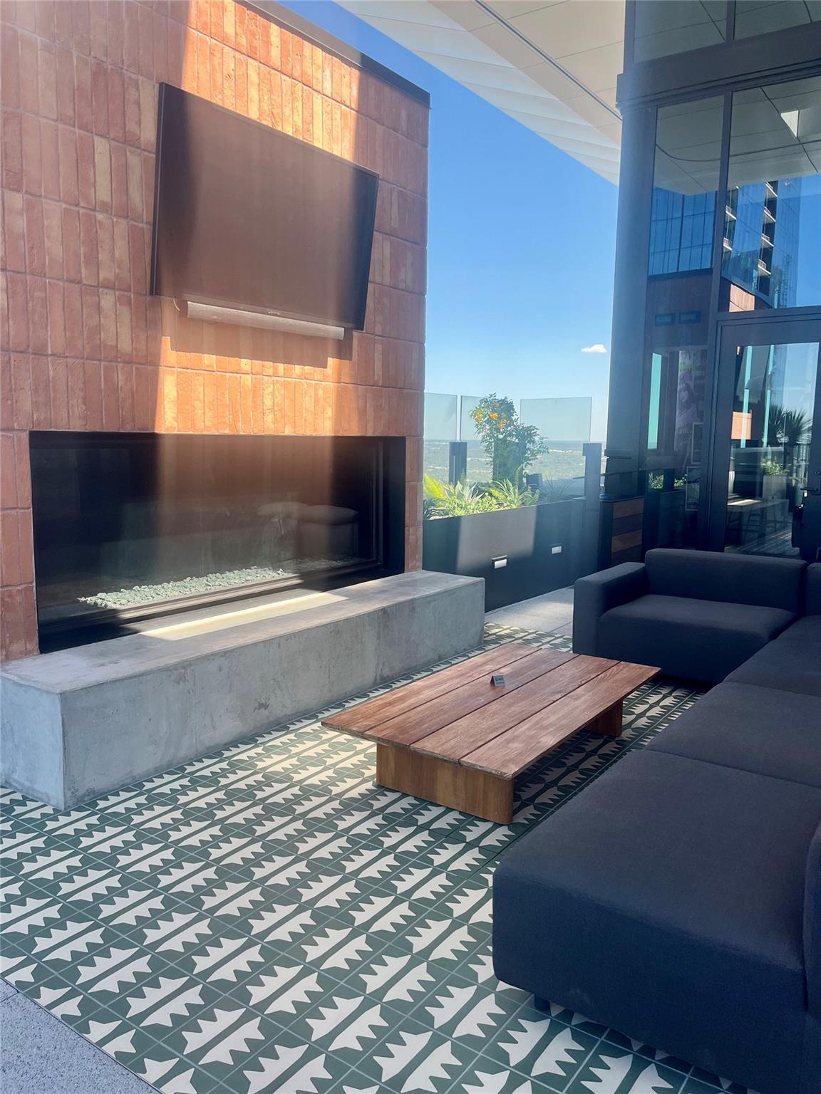 84 East Ave # 2807, Austin, TX 78701