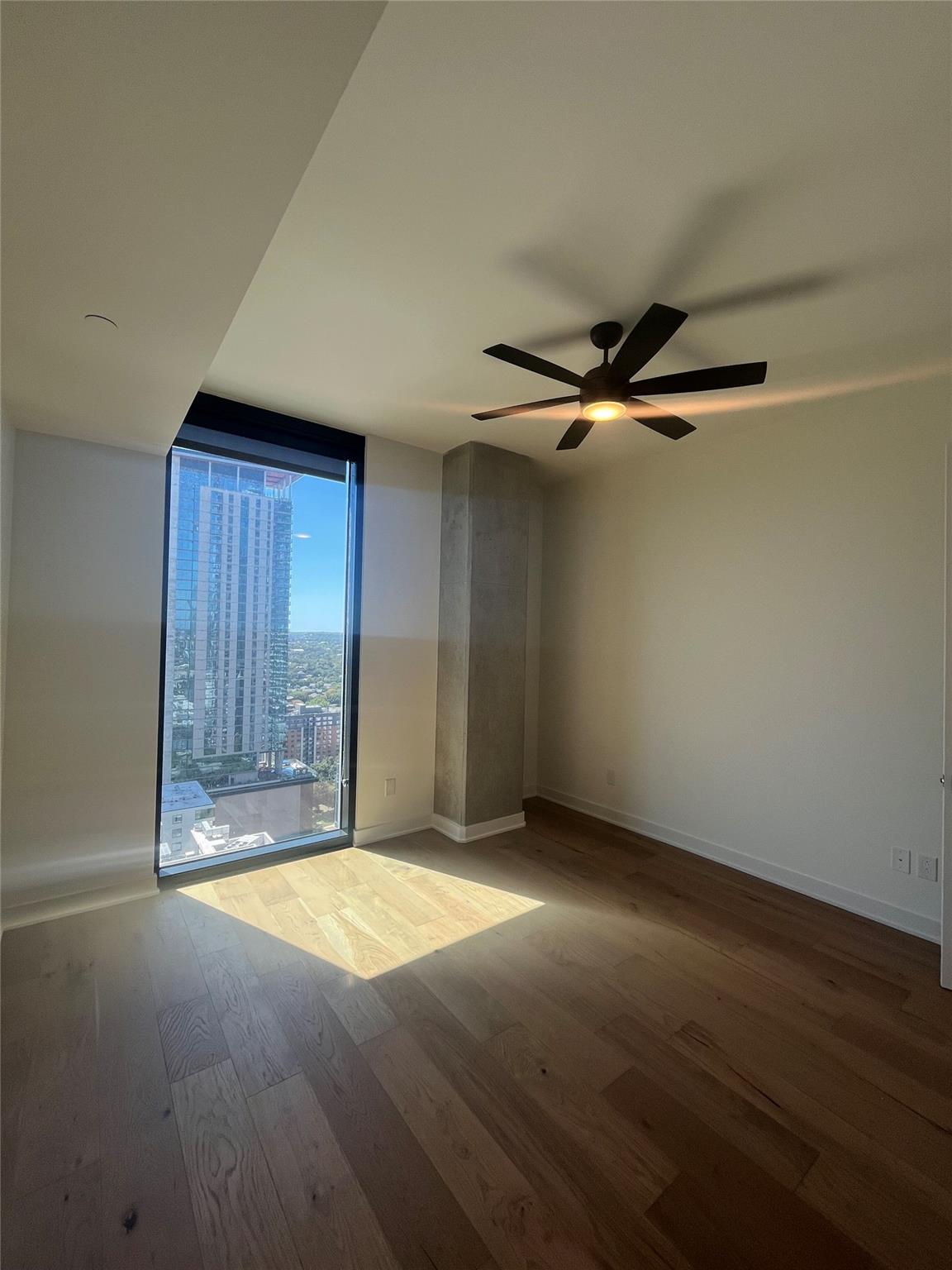 84 East Ave # 2807, Austin, TX 78701