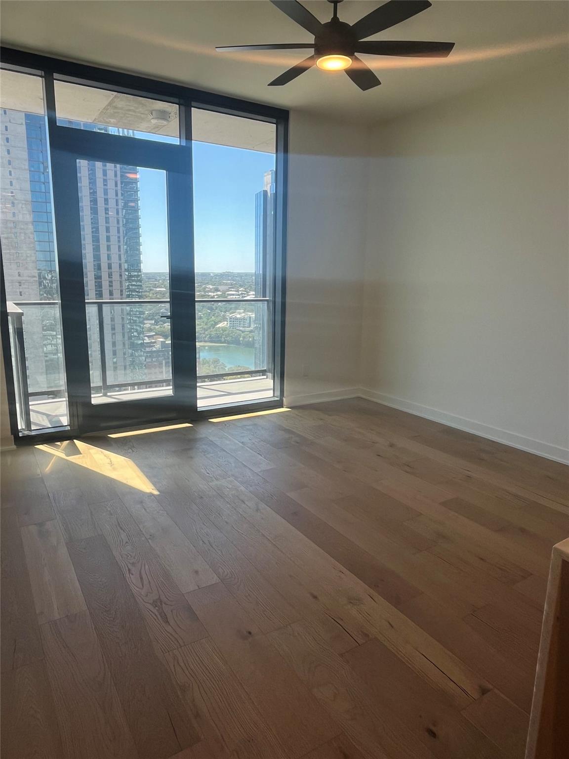 84 East Ave # 2807, Austin, TX 78701