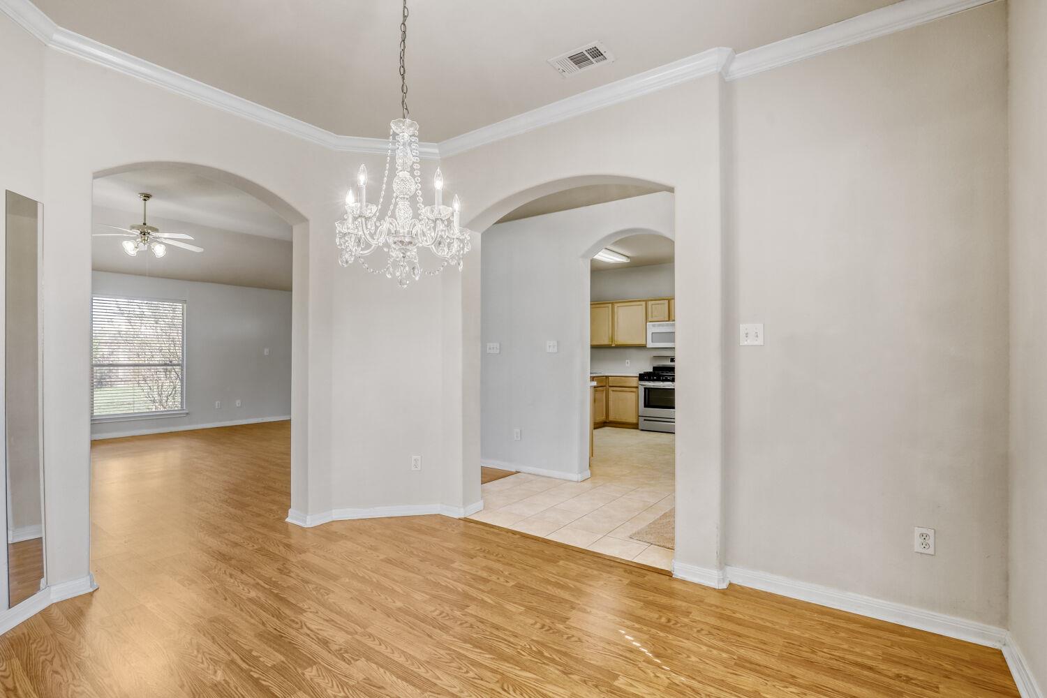 700 Runners Rdg, Pflugerville, TX 78660