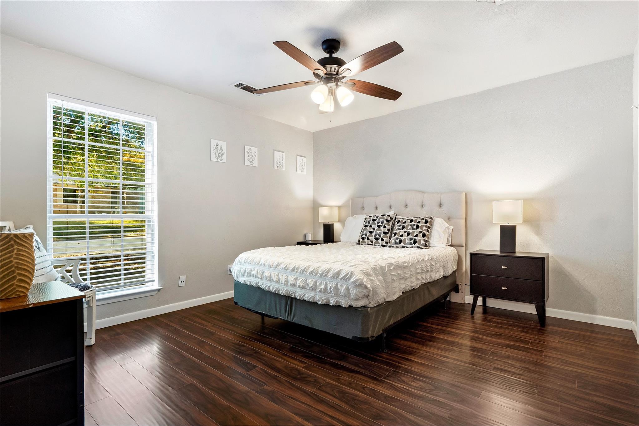 7203 Barnsdale Way, Austin, TX 78745