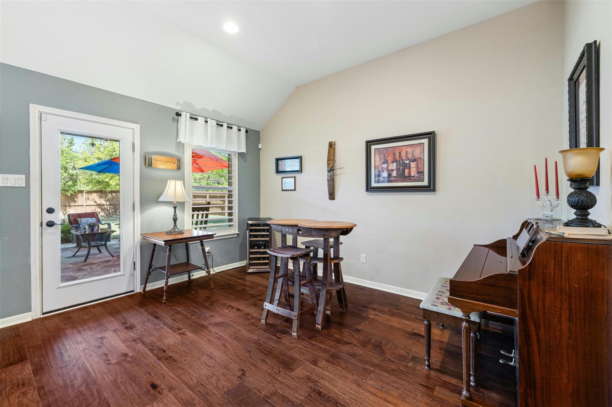 152 Florenz Ln, Georgetown, TX 78628