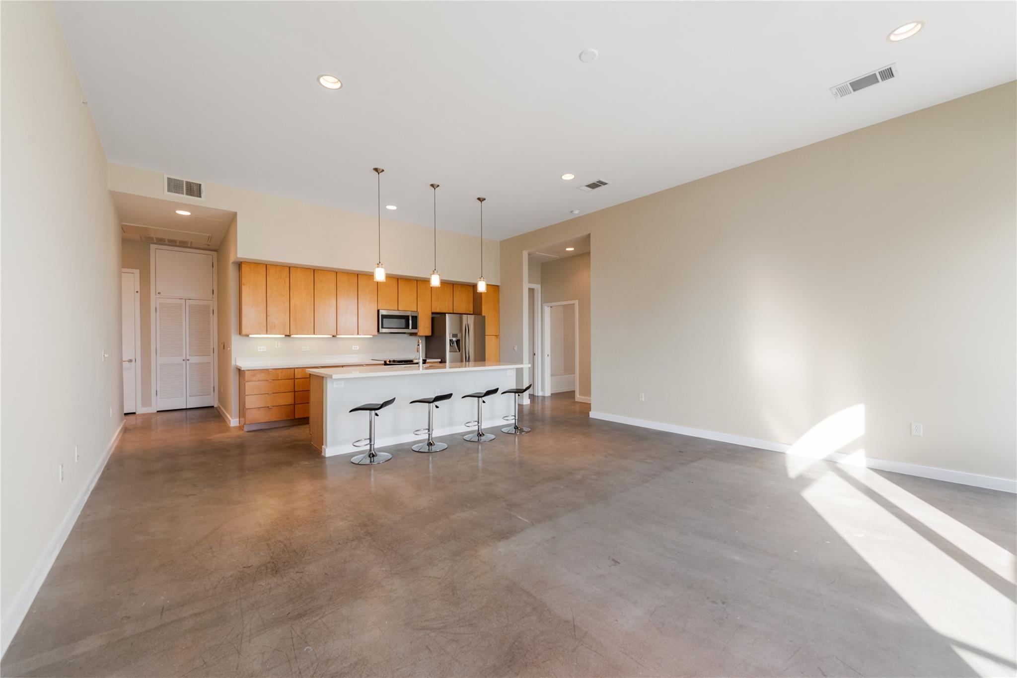 507 Sabine St # 707, Austin, TX 78701