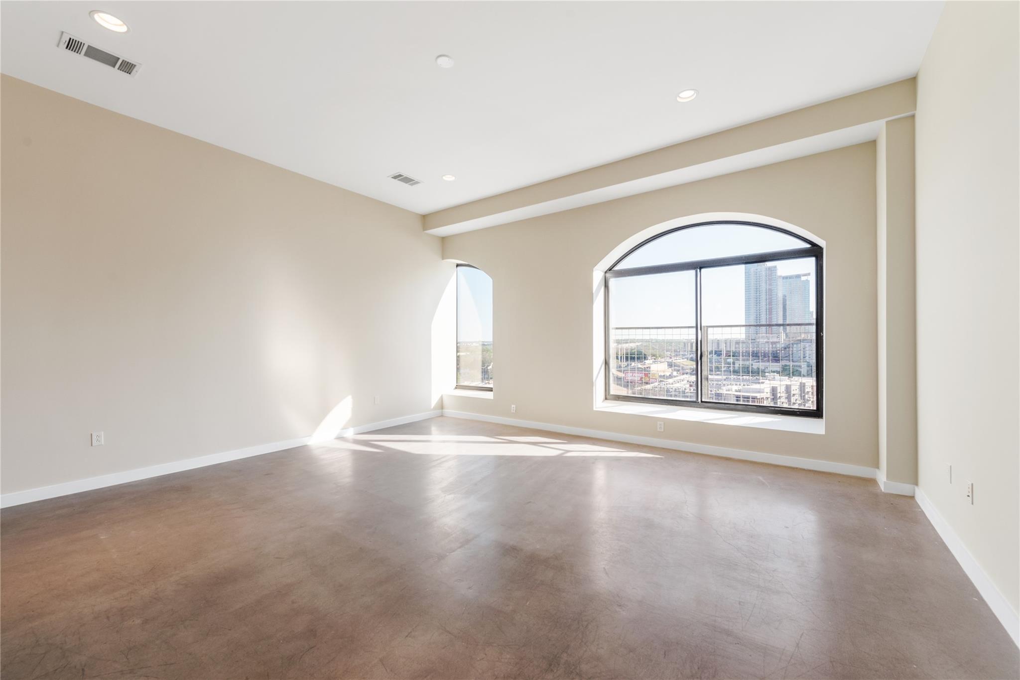 507 Sabine St # 707, Austin, TX 78701