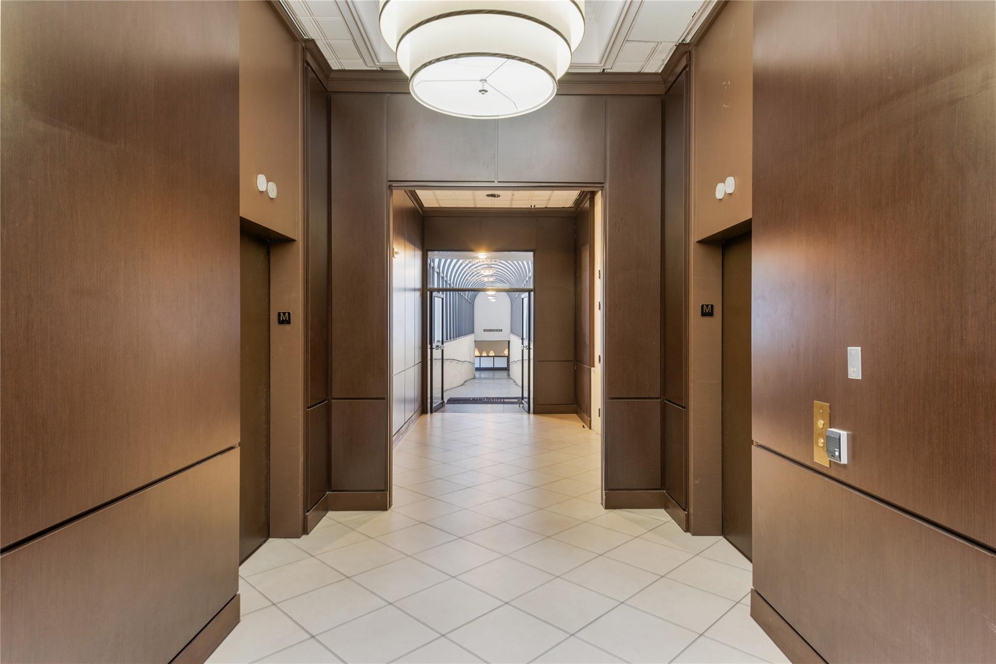 507 Sabine St # 707, Austin, TX 78701