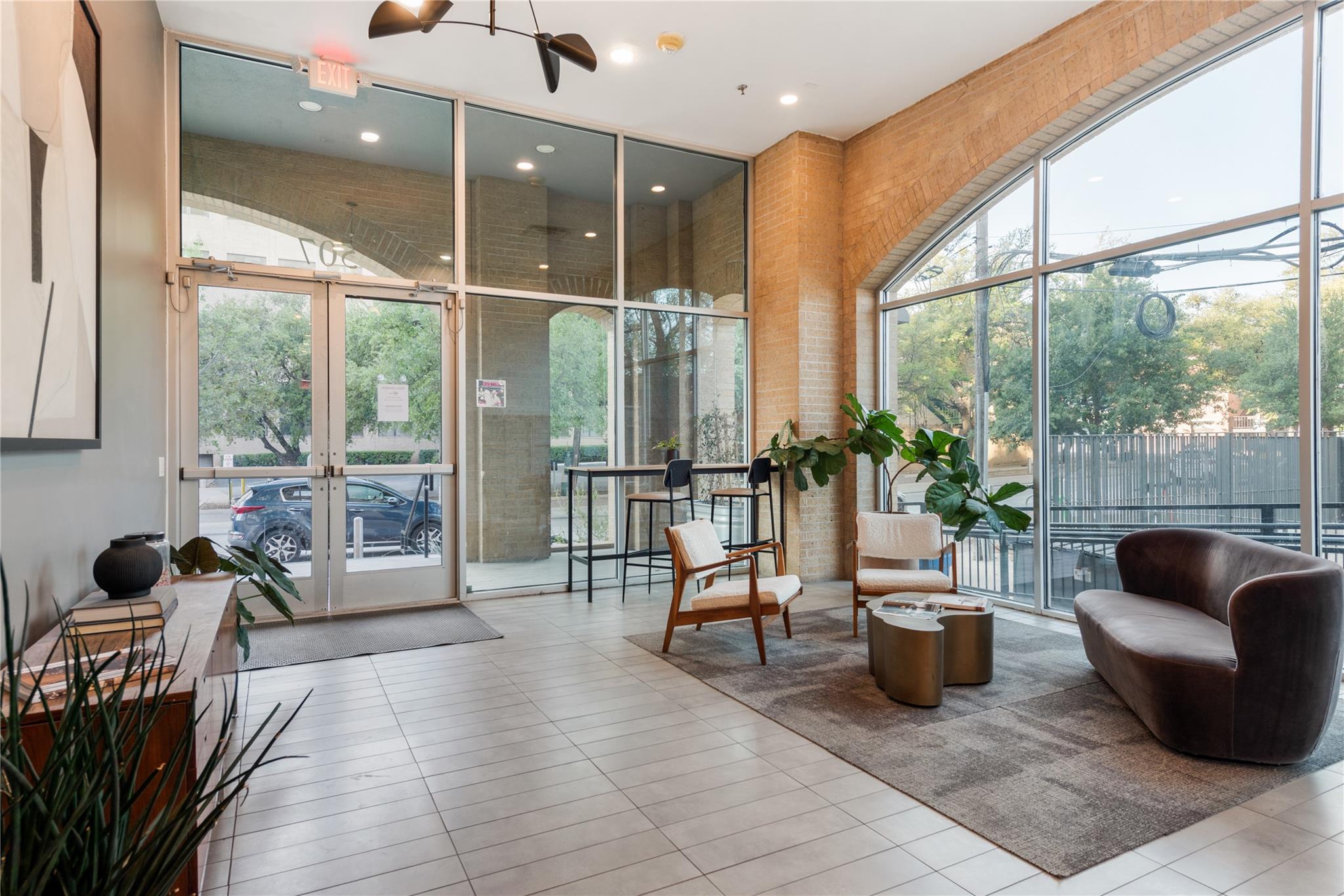 507 Sabine St # 707, Austin, TX 78701