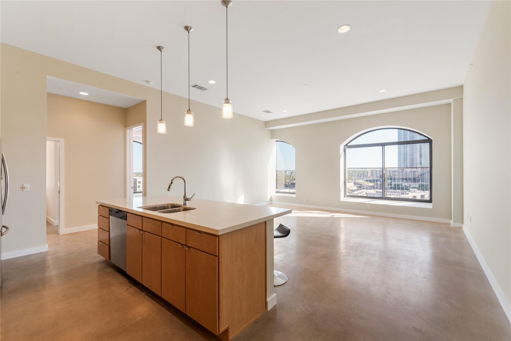 507 Sabine St # 707, Austin, TX 78701