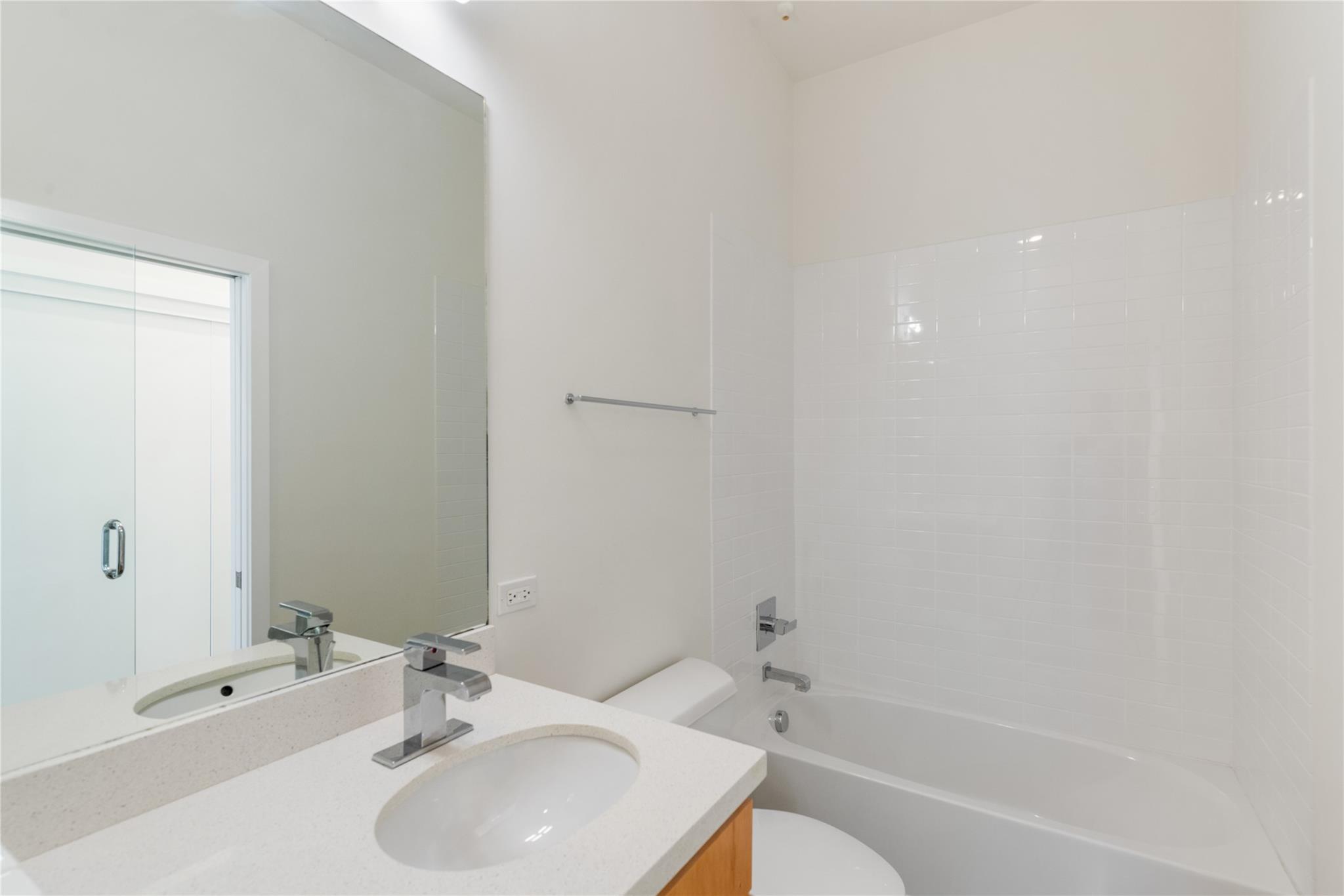 507 Sabine St # 707, Austin, TX 78701