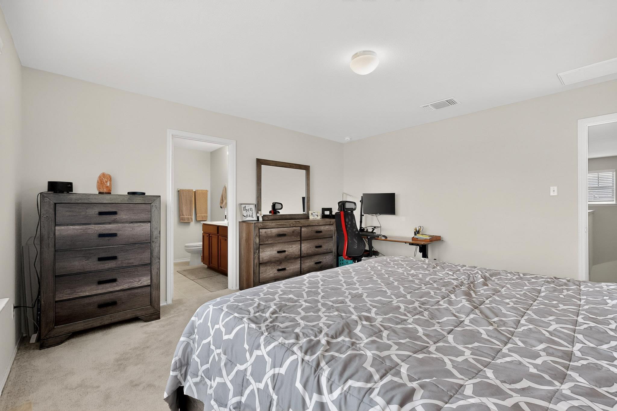 262 Zuma Dr, Liberty Hill, TX 78642