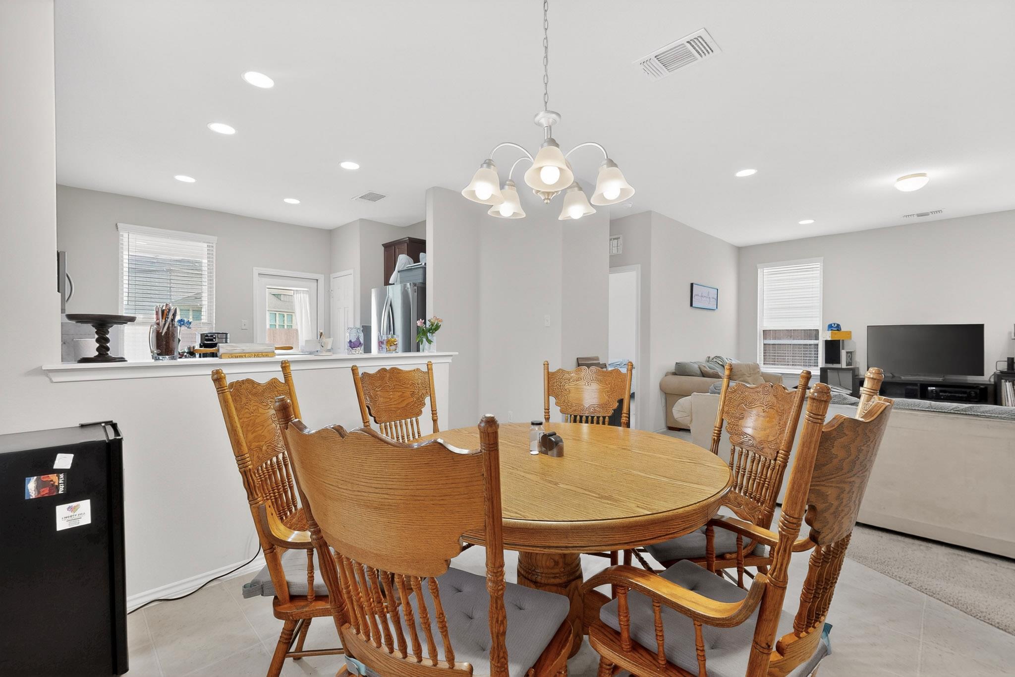 262 Zuma Dr, Liberty Hill, TX 78642