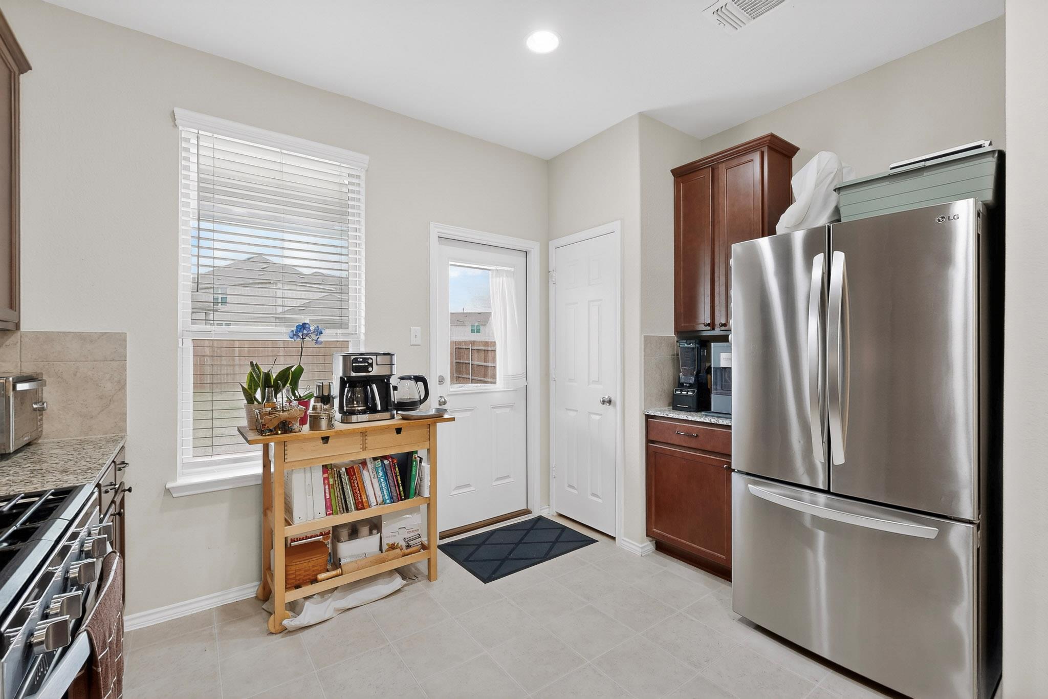 262 Zuma Dr, Liberty Hill, TX 78642