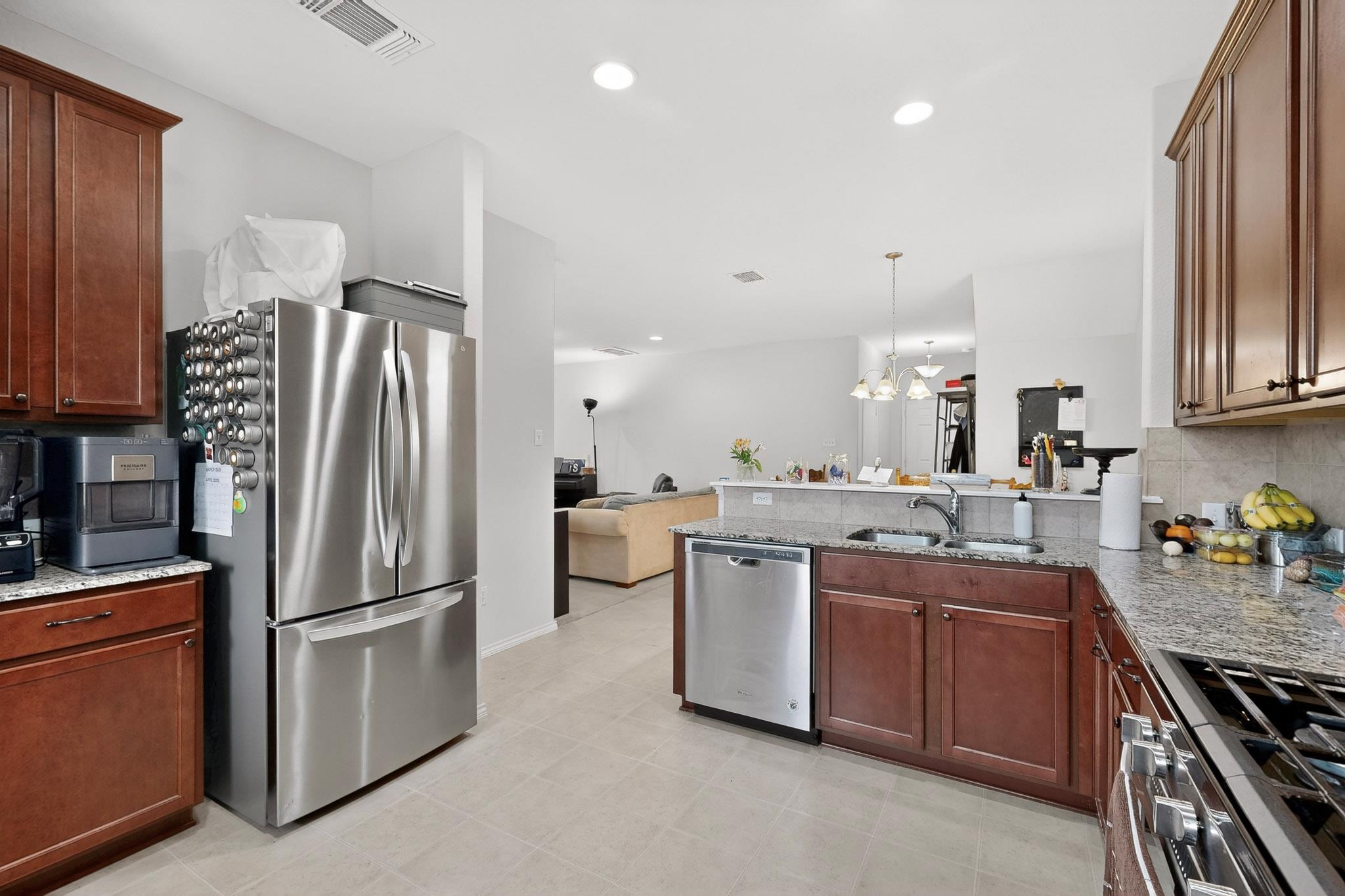 262 Zuma Dr, Liberty Hill, TX 78642