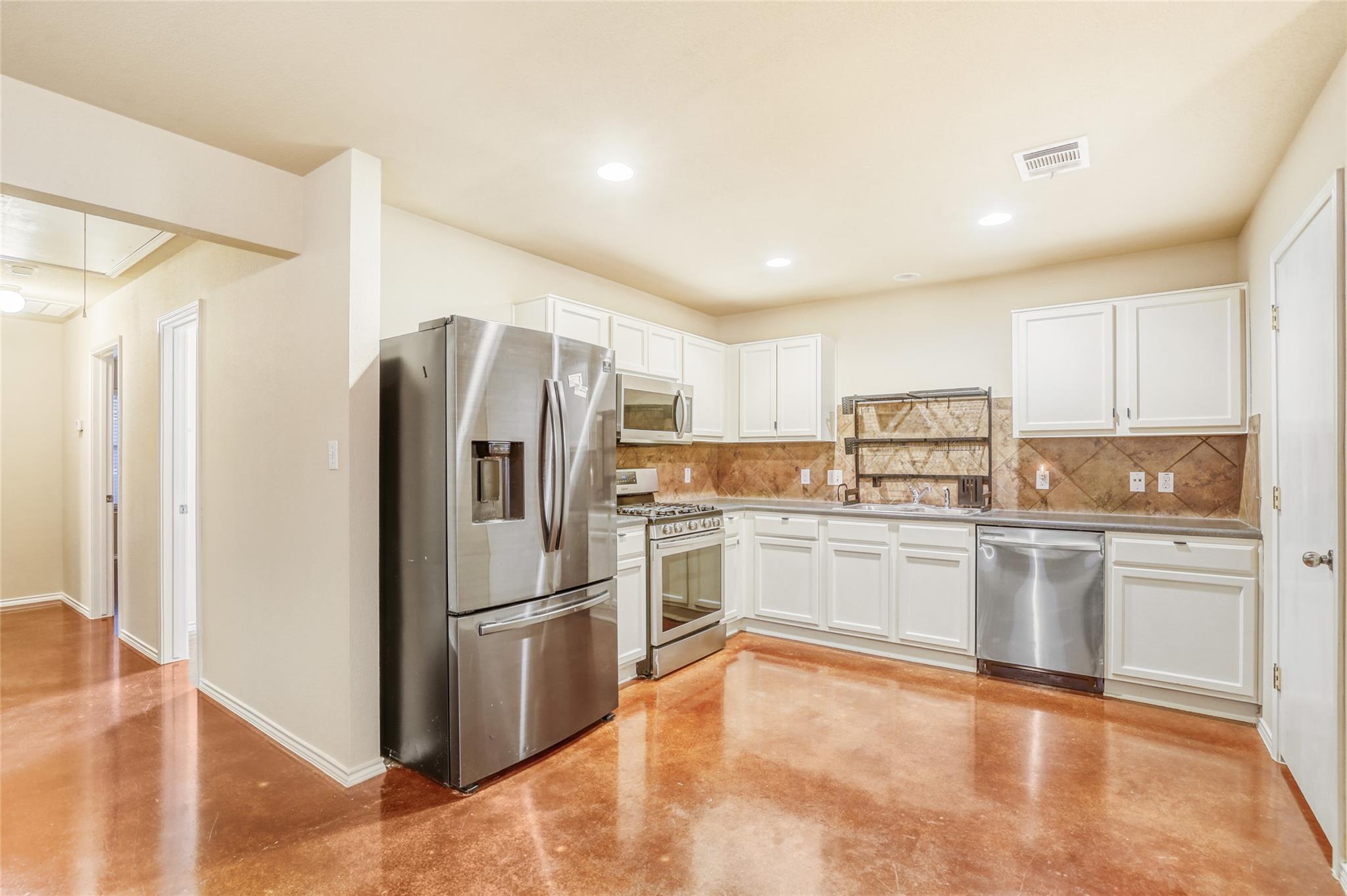 4620 Best Way Ln, Austin, TX 78725