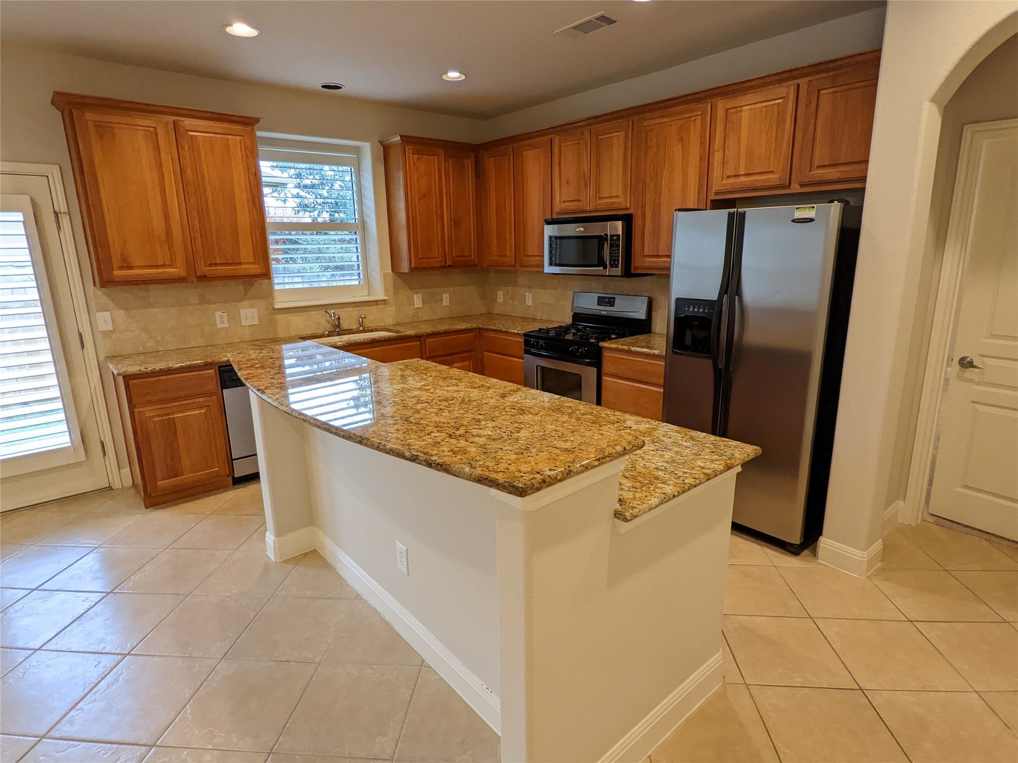 6705 Covered Bridge Dr # 16, Austin, TX 78736