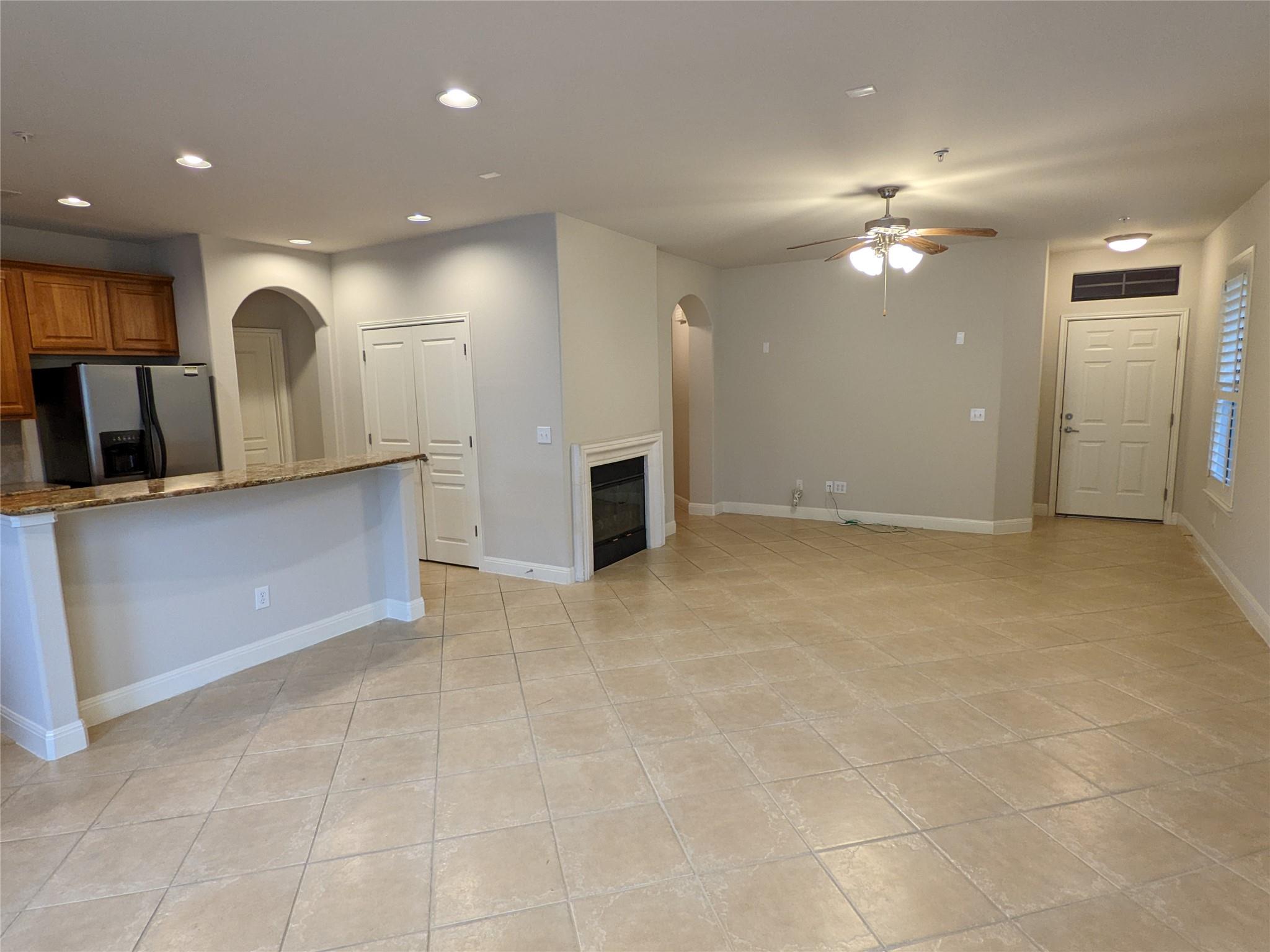 6705 Covered Bridge Dr # 16, Austin, TX 78736