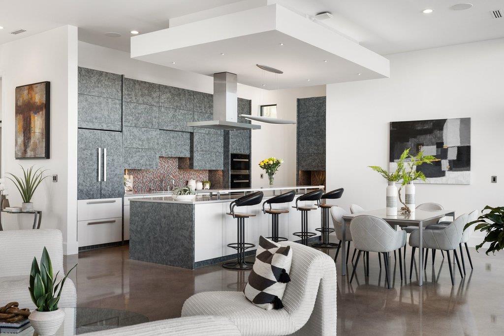 402 Lighthouse Dr, Horseshoe Bay, TX 78657