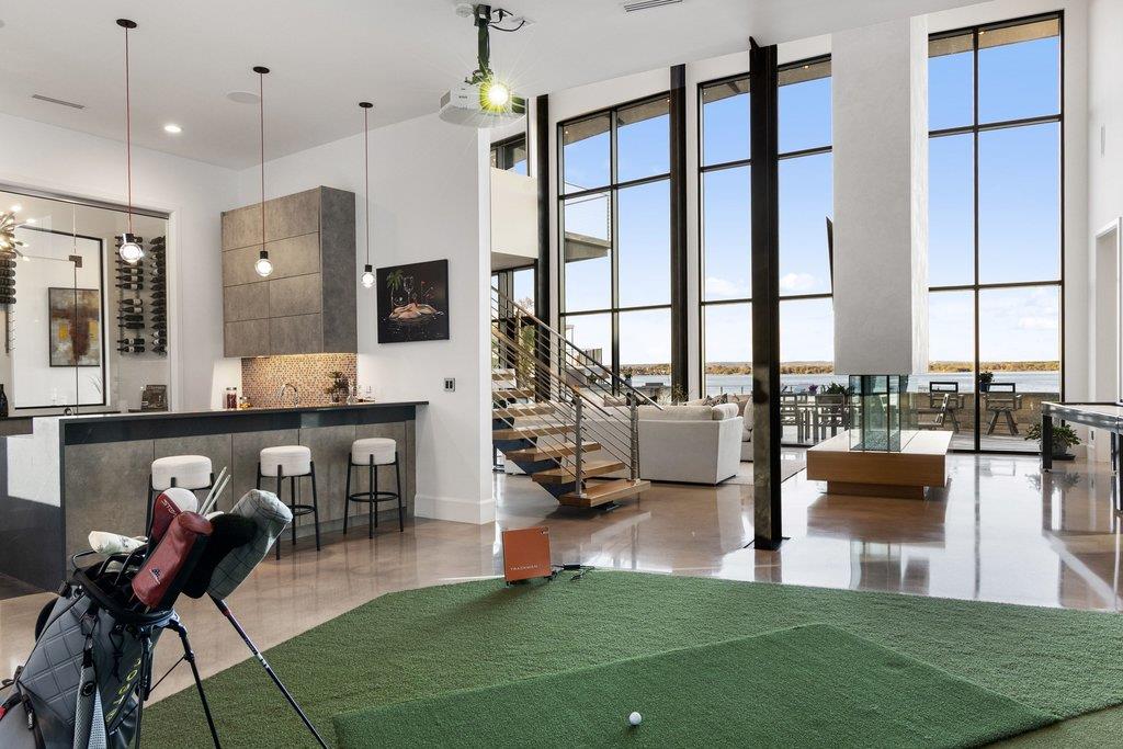 402 Lighthouse Dr, Horseshoe Bay, TX 78657