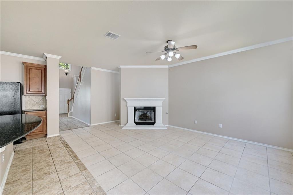 23 JUNIPER BERRY # 16, Lakeway, TX 78734