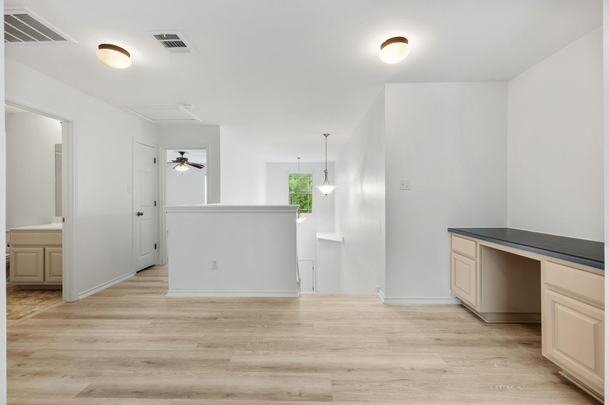 23 JUNIPER BERRY # 16, Lakeway, TX 78734