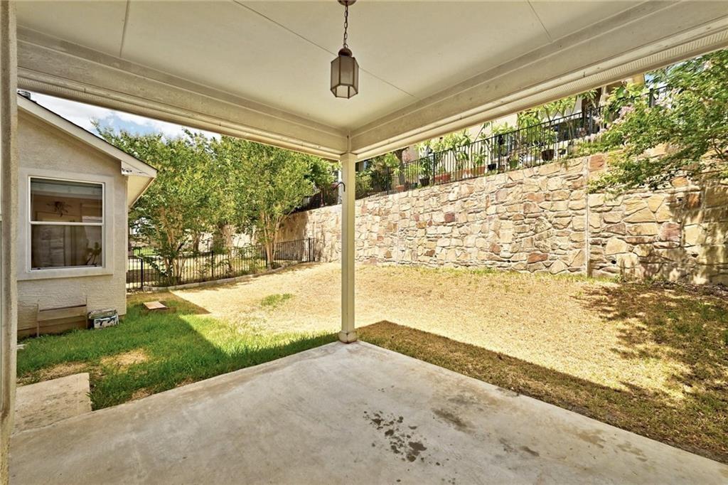 23 JUNIPER BERRY # 16, Lakeway, TX 78734