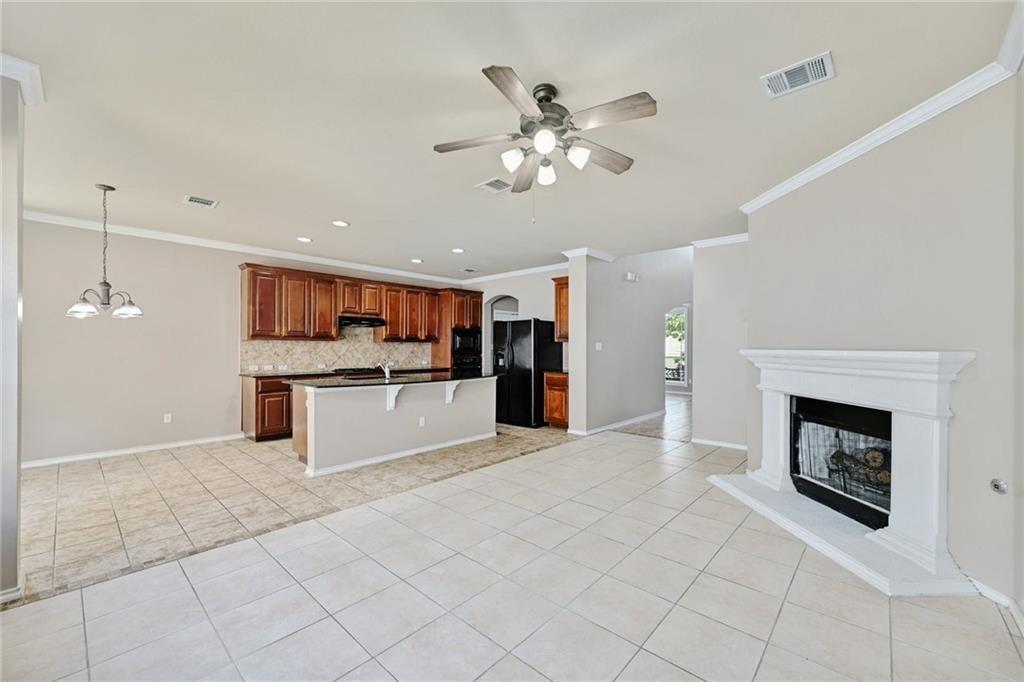 23 JUNIPER BERRY # 16, Lakeway, TX 78734