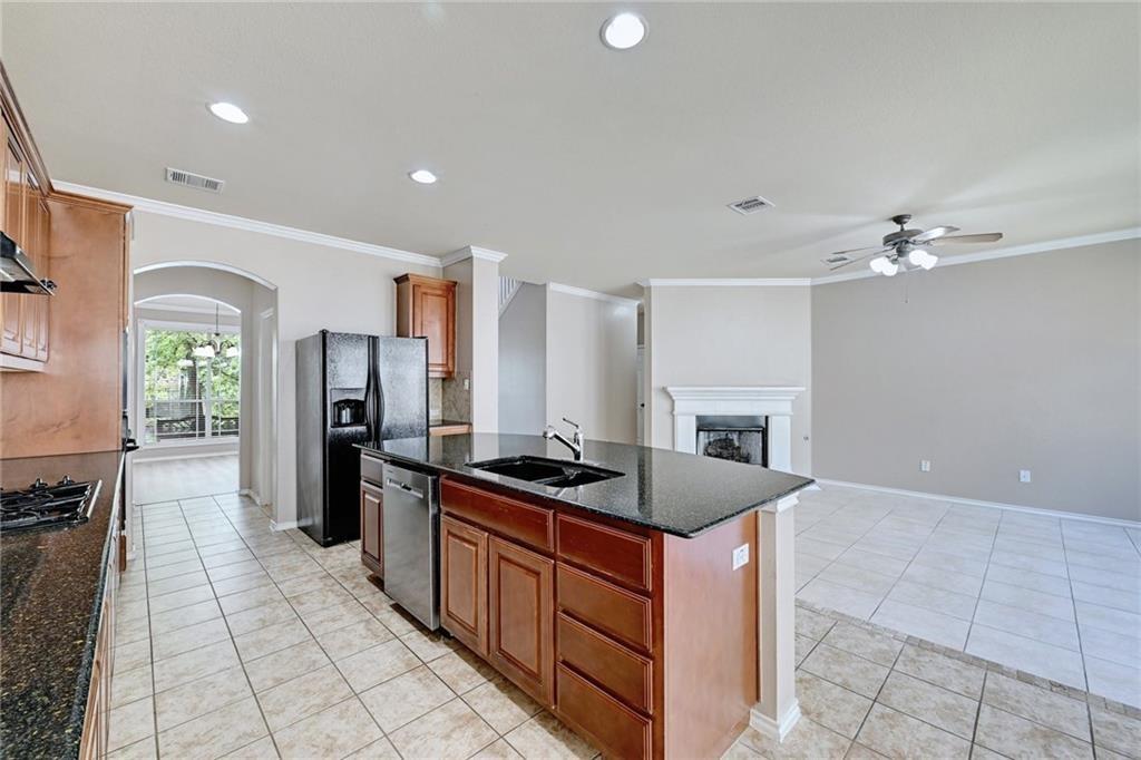 23 JUNIPER BERRY # 16, Lakeway, TX 78734