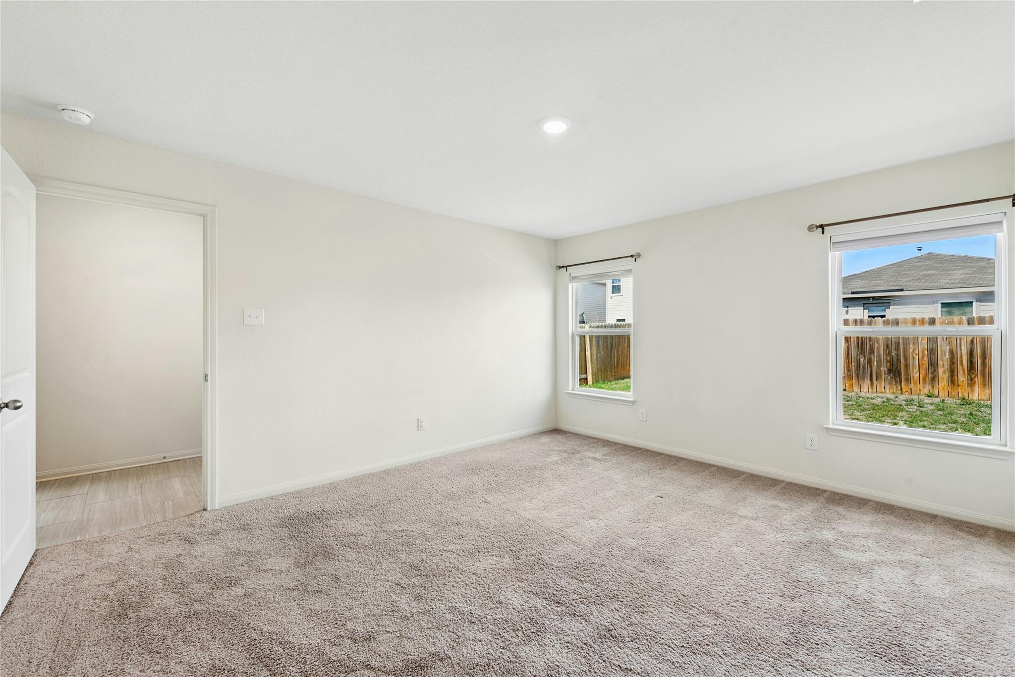 1500 Amy Dr, Kyle, TX 78640