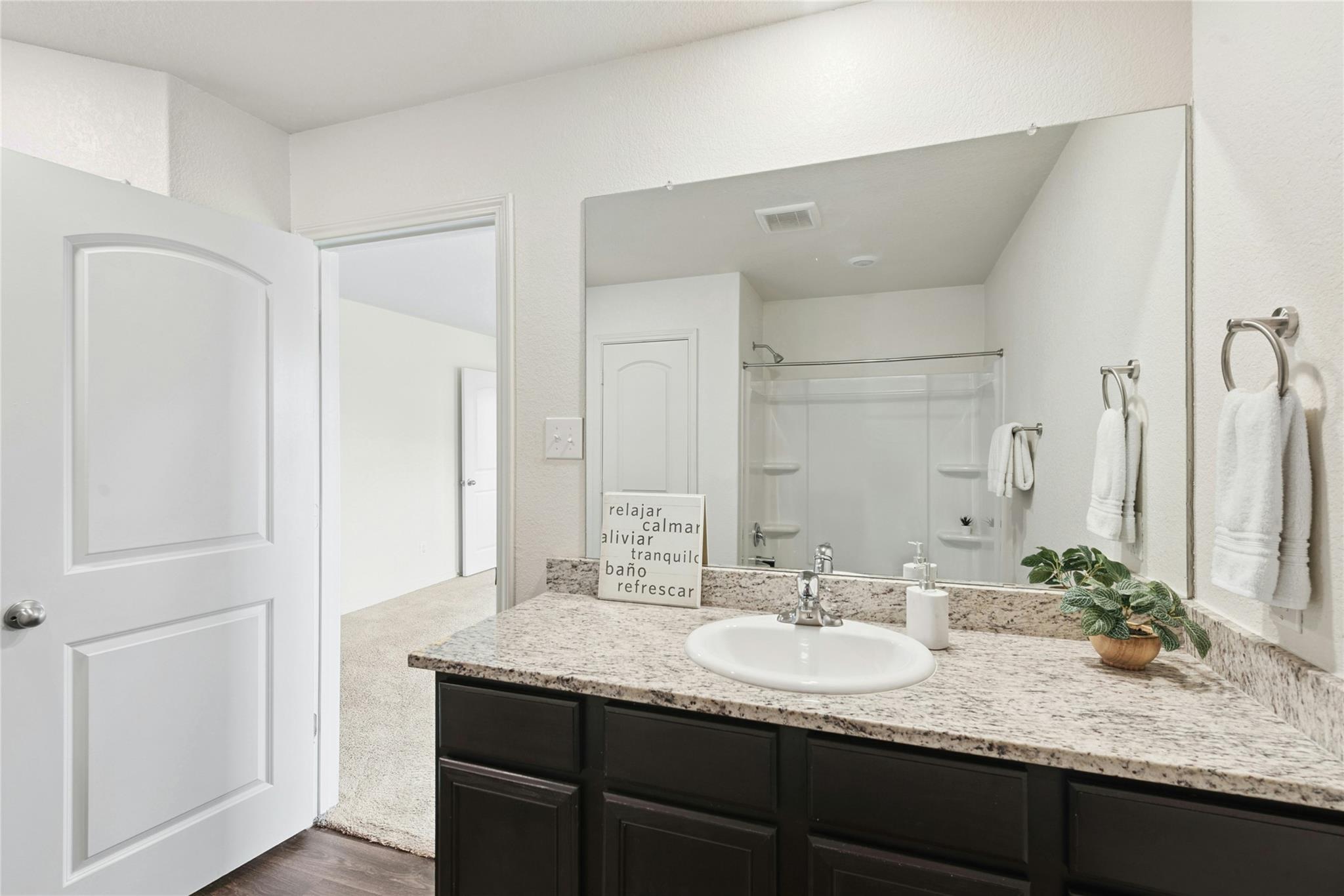 1500 Amy Dr, Kyle, TX 78640