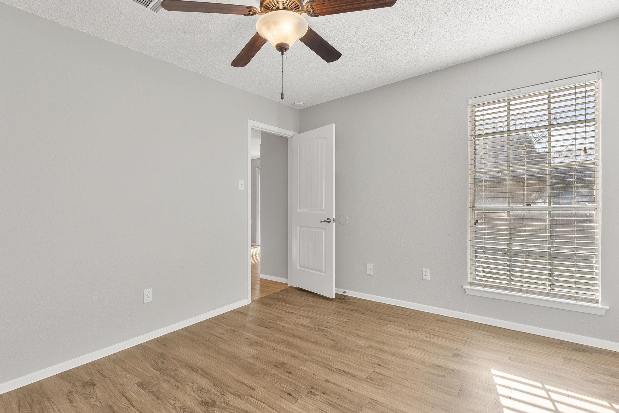 413 Country Aire Dr, Round Rock, TX 78664