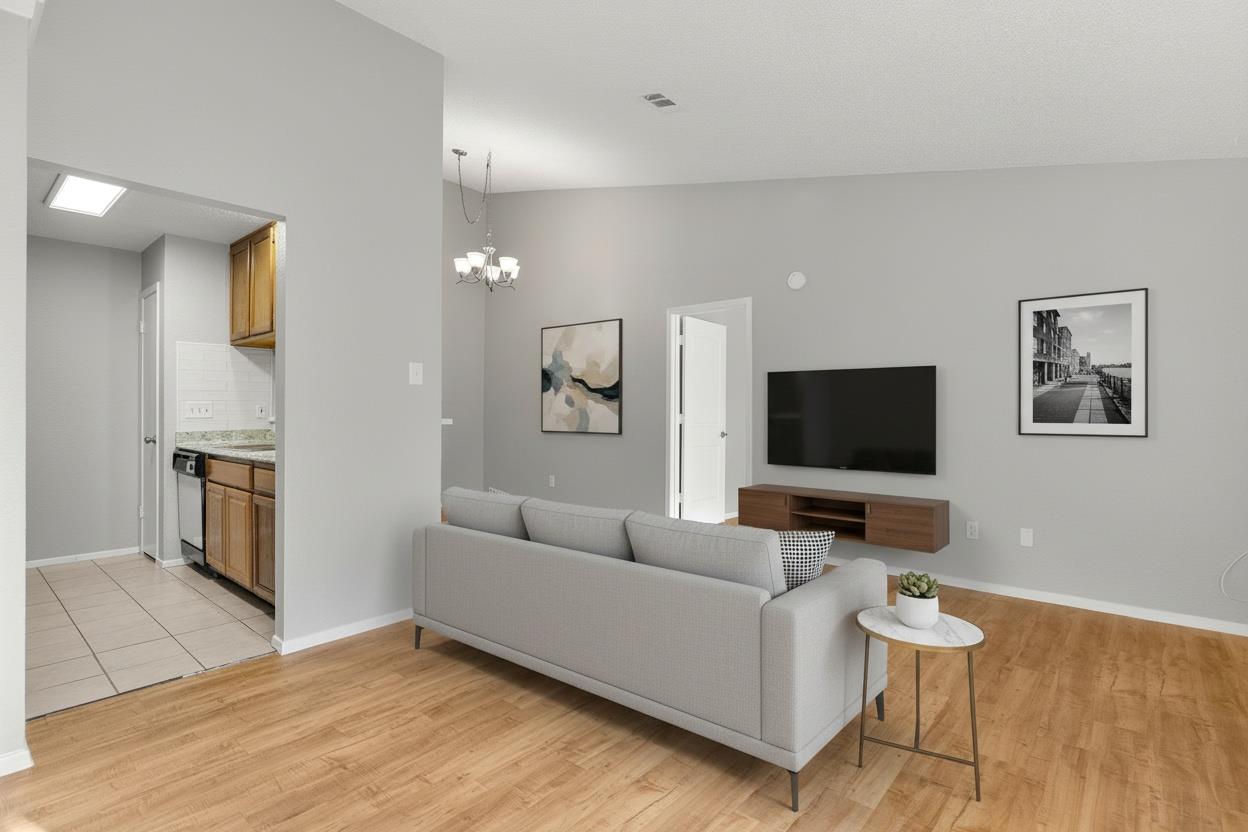 413 Country Aire Dr, Round Rock, TX 78664