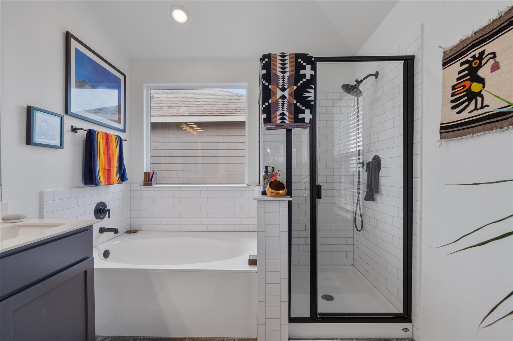 6408 Wagon Spring St, Del Valle, TX 78617