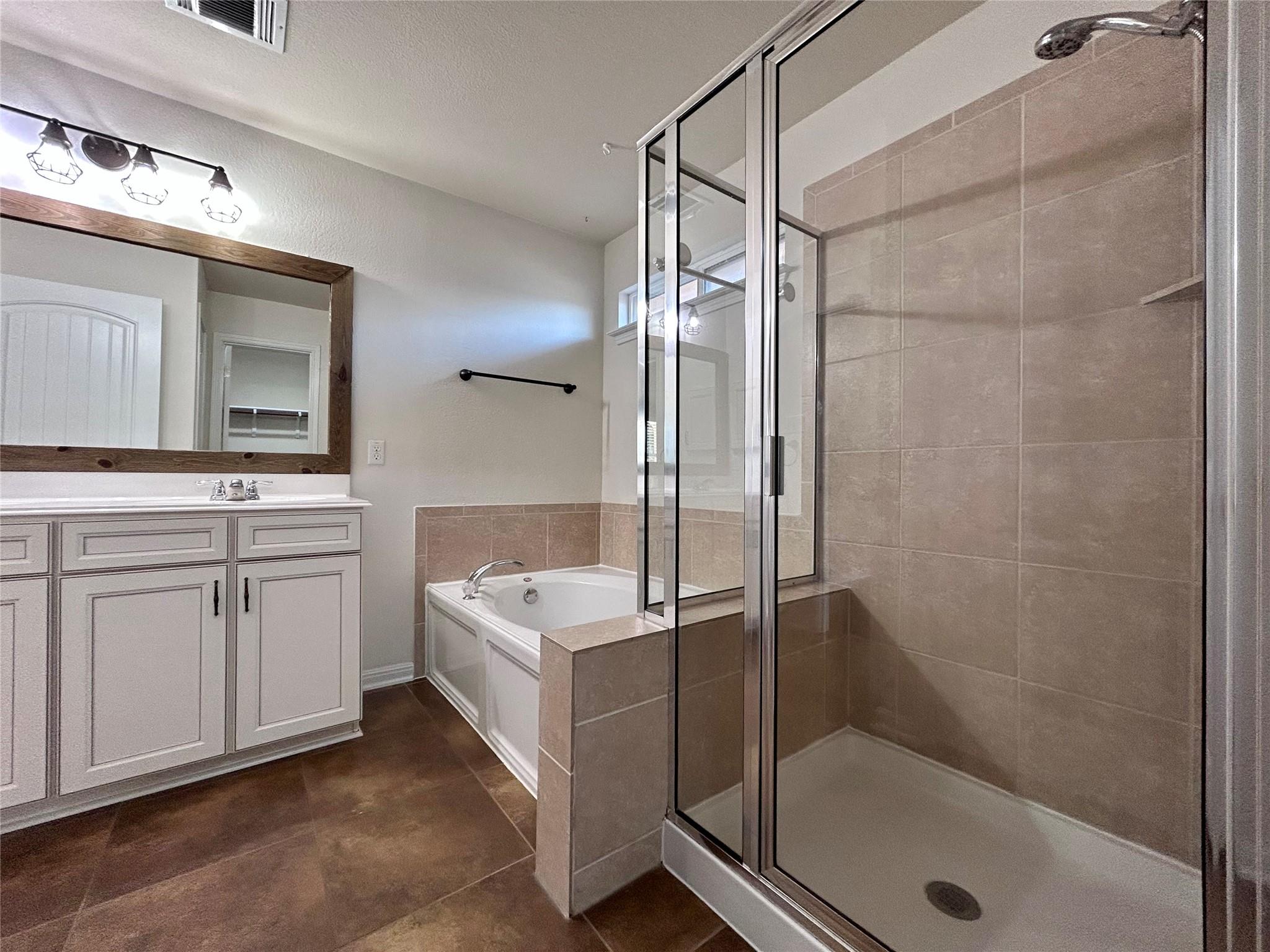 180 Mystic Holw, Buda, TX 78610