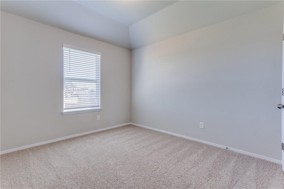 131 Trailside Ln, Bastrop, TX 78602