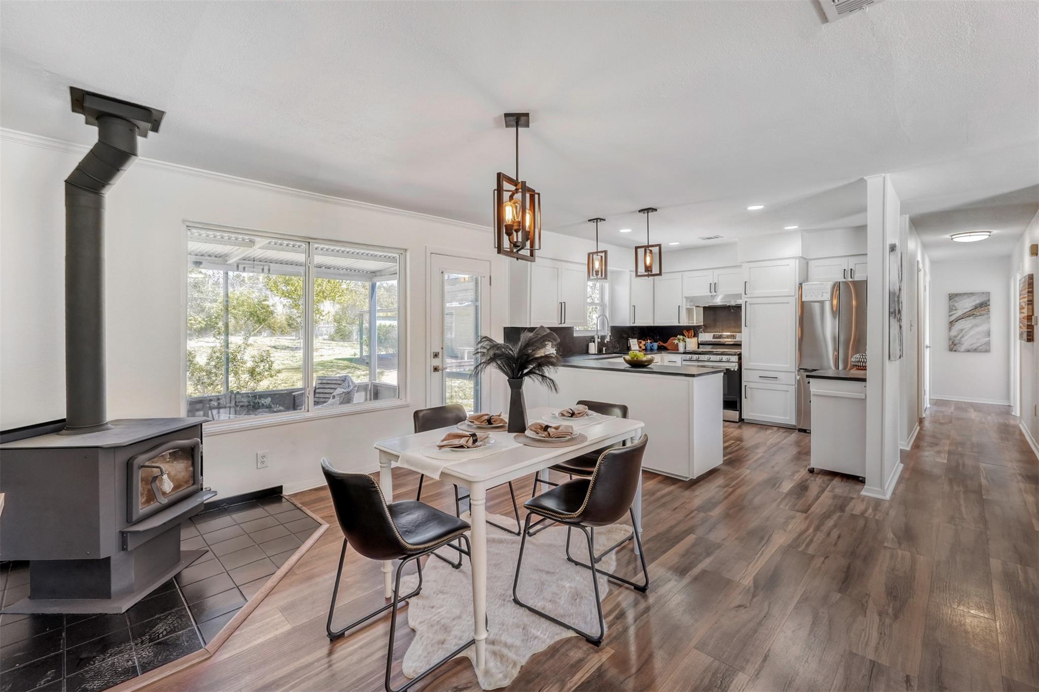 5601 Oak Blvd, Austin, TX 78735