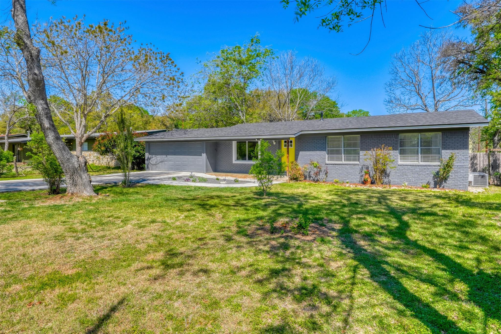 5601 Oak Blvd, Austin, TX 78735