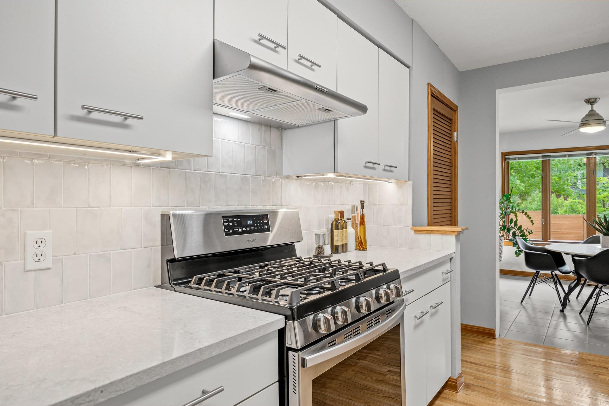 2621 W 49th St, Austin, TX 78731