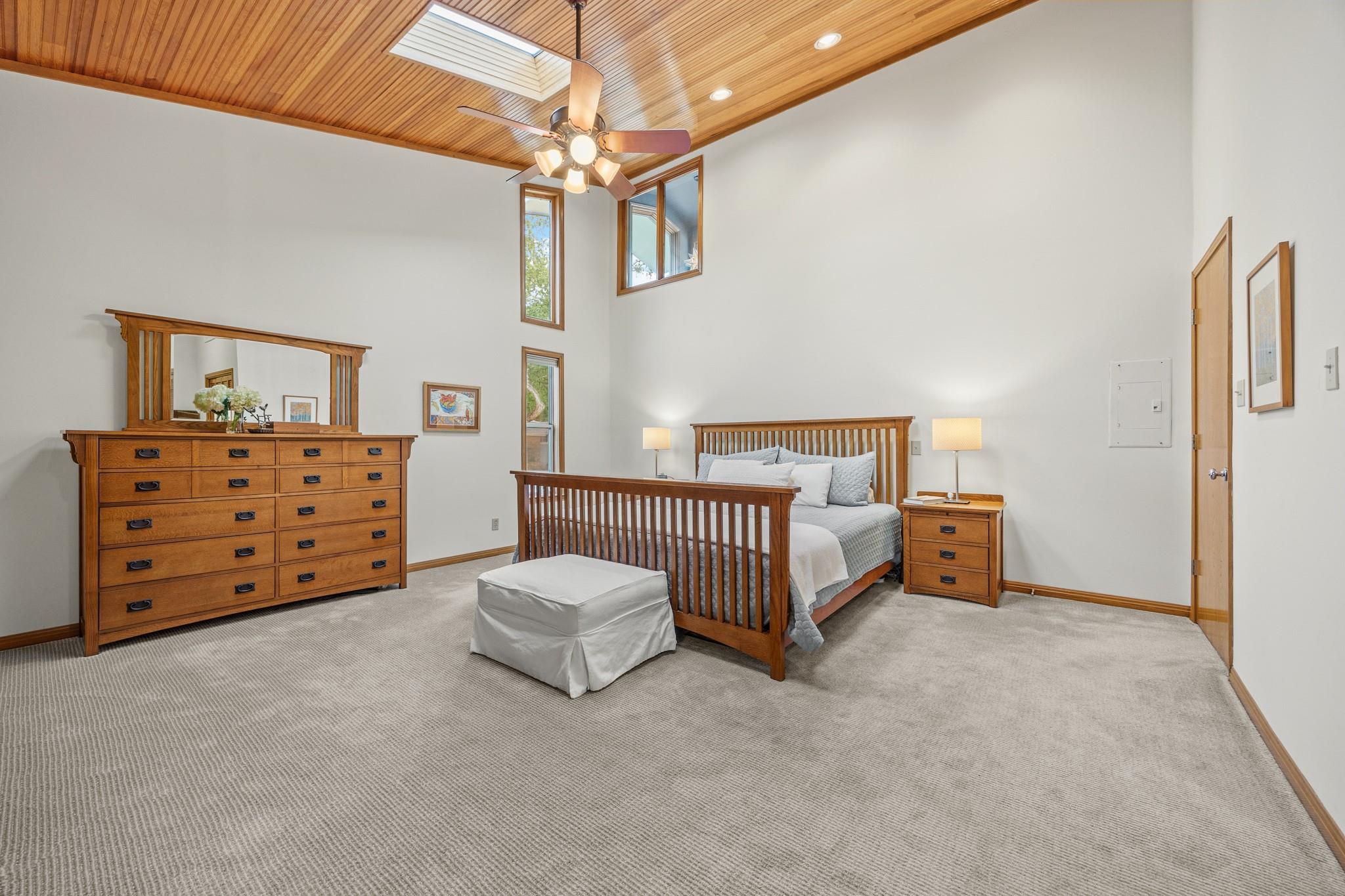 2621 W 49th St, Austin, TX 78731