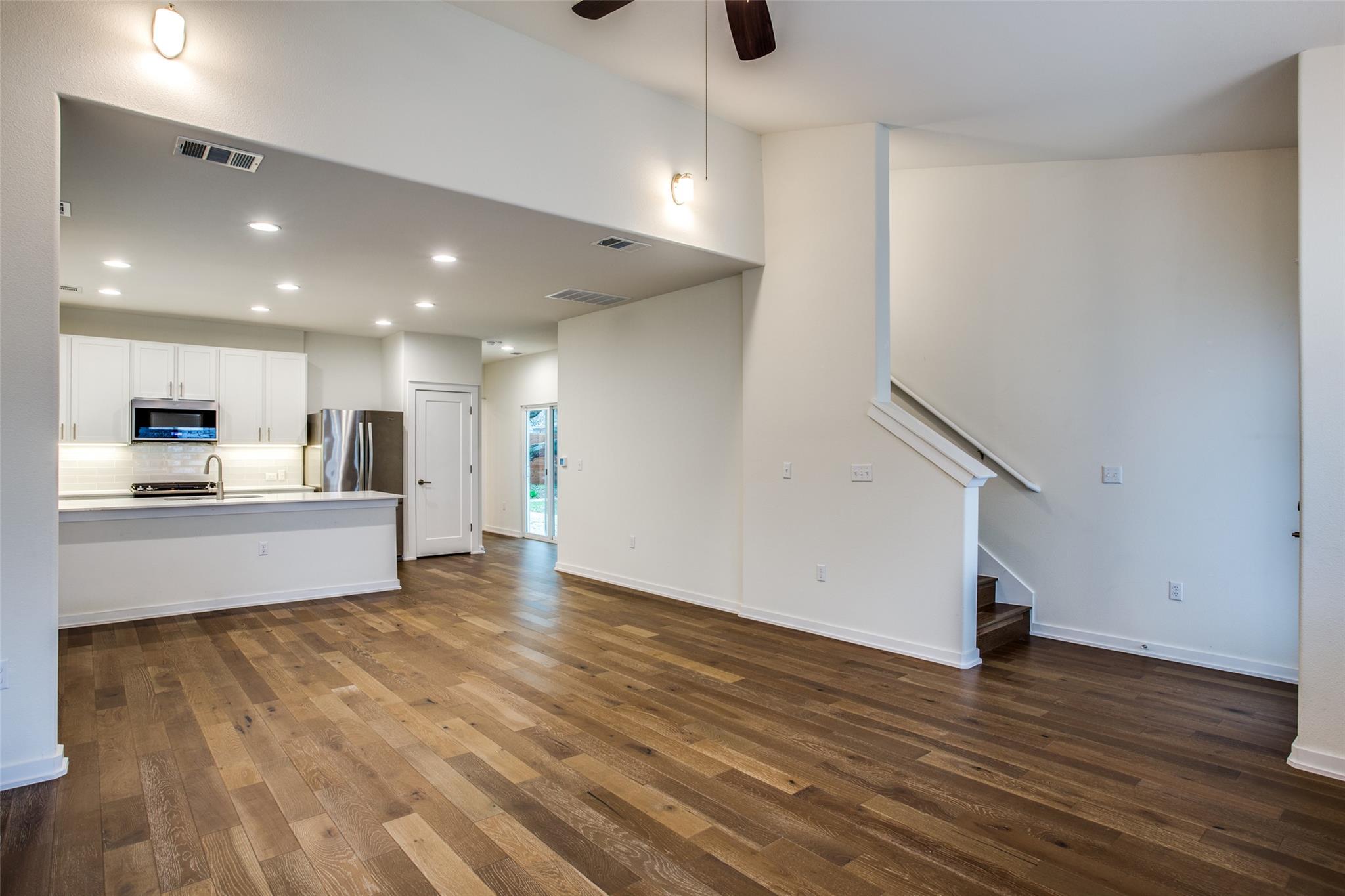 6800 Menchaca Rd # 17, Austin, TX 78745