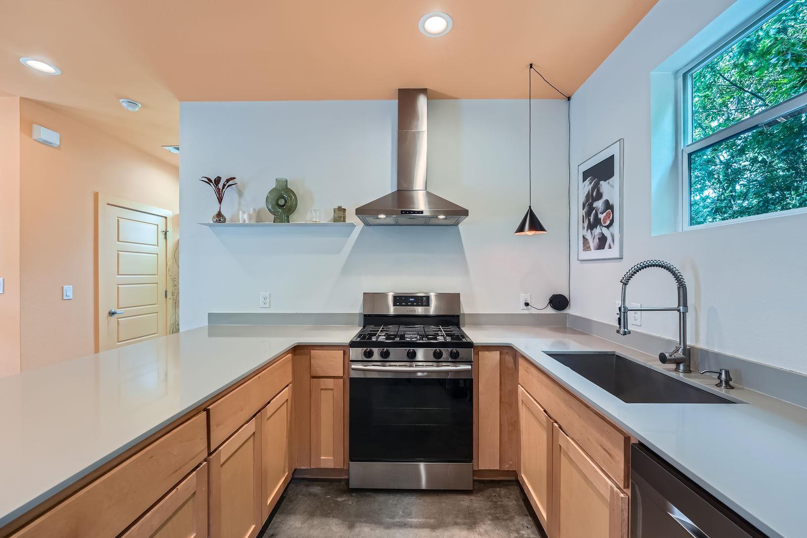 7311 Providence Ave # B, Austin, TX 78752