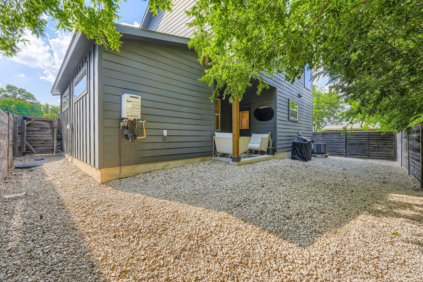 7311 Providence Ave # B, Austin, TX 78752