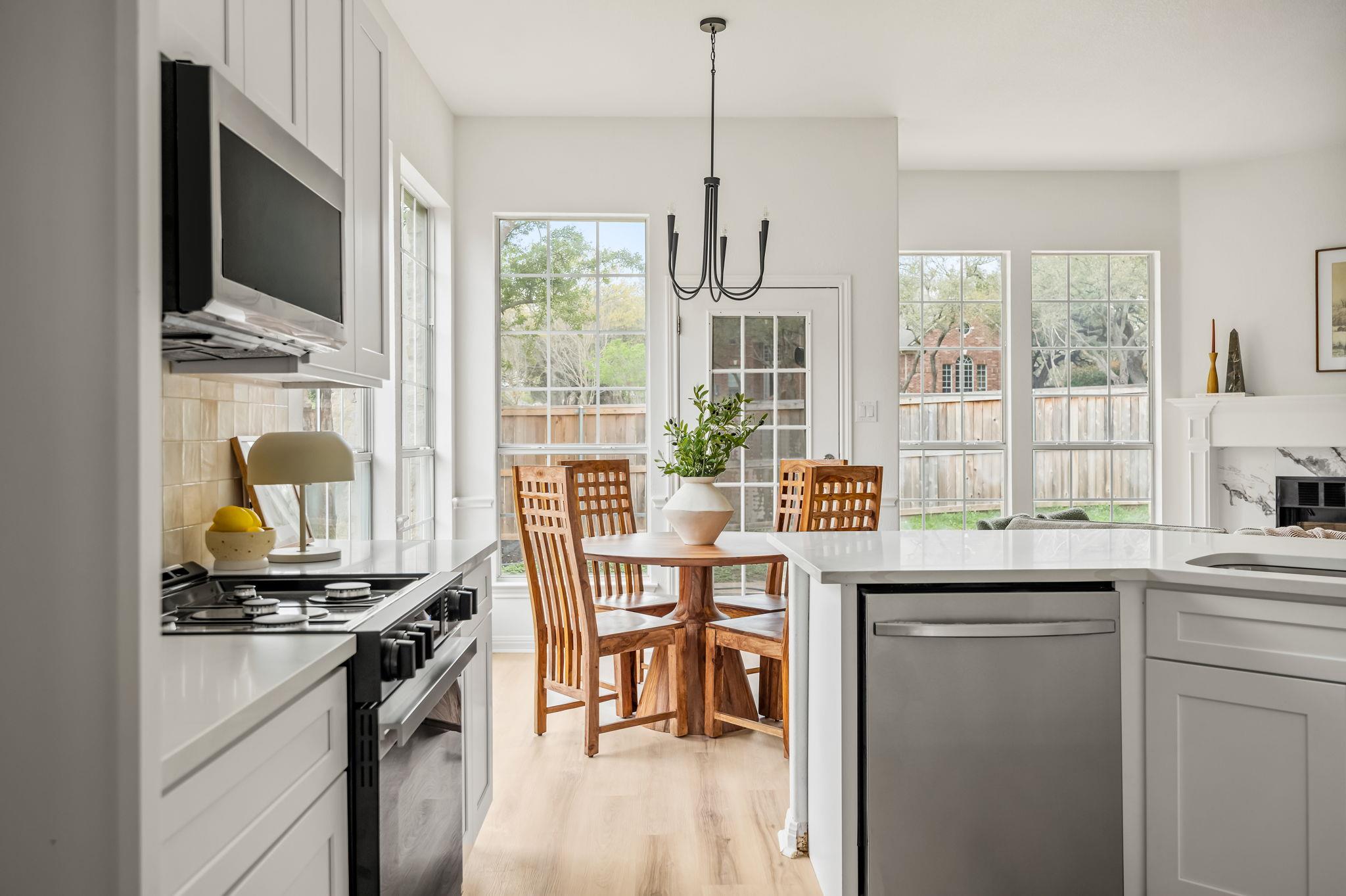 4015 Sable Oaks Dr, Round Rock, TX 78664