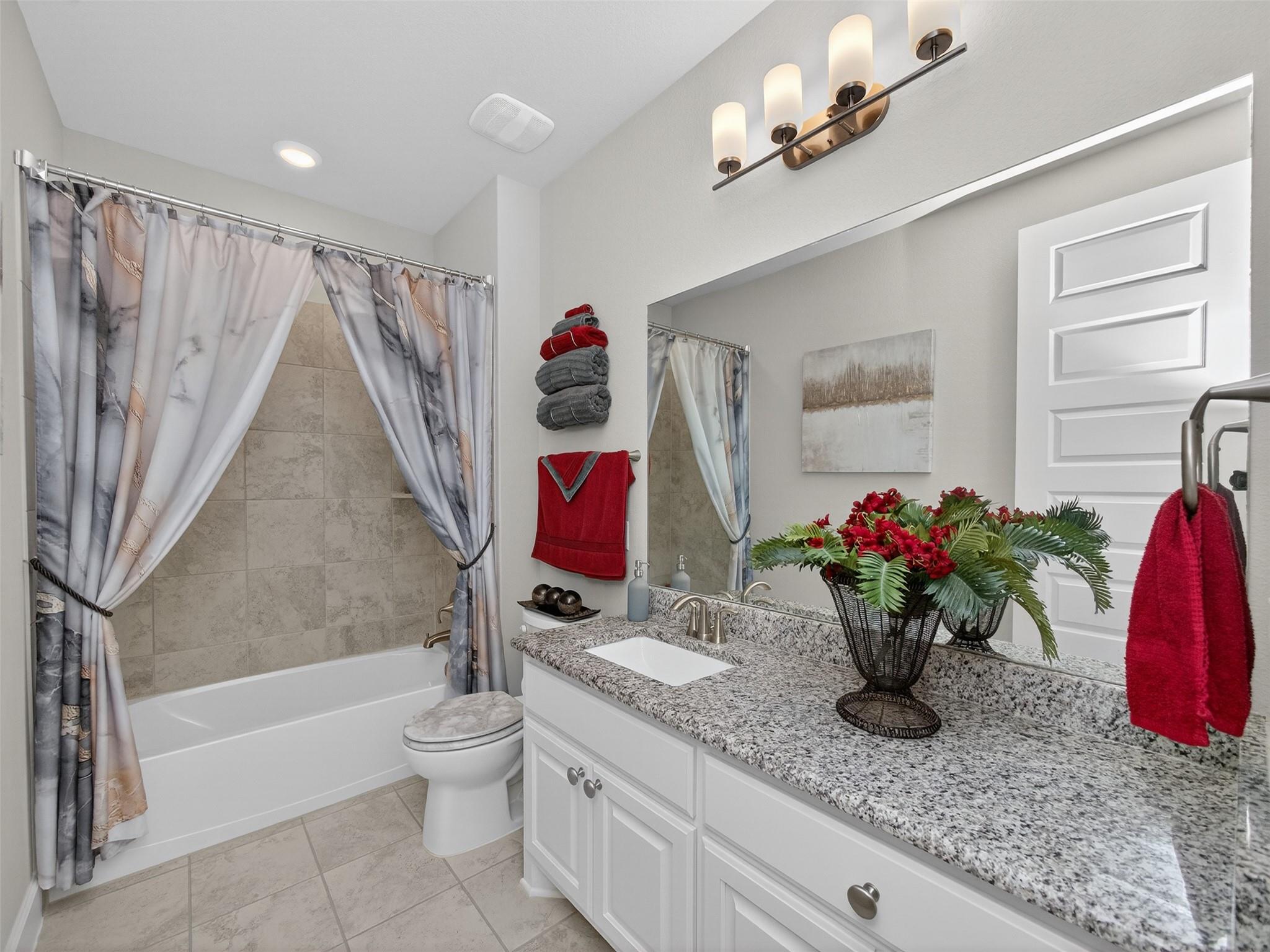 110 Duroc Dr, Hutto, TX 78634