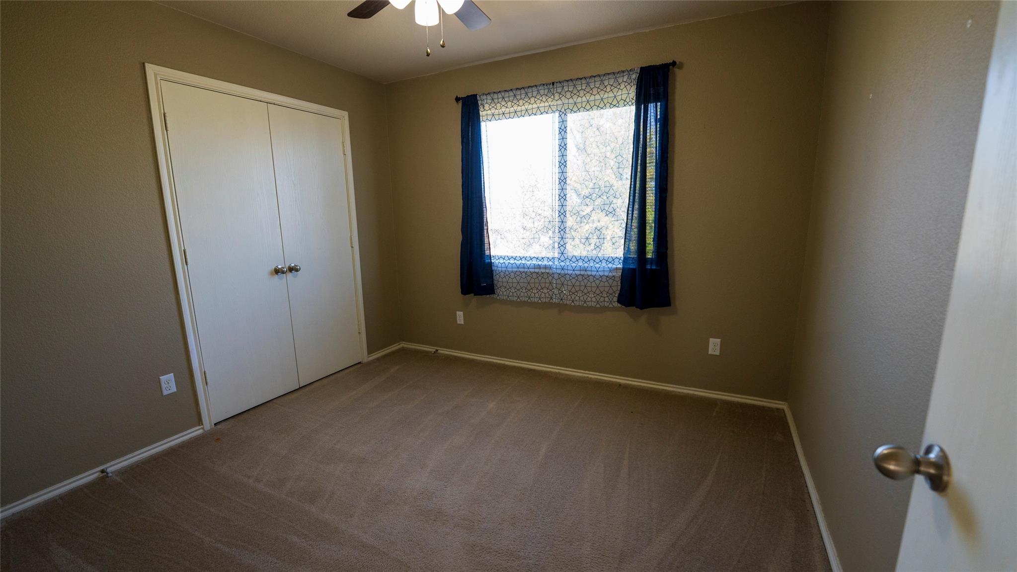 1576 Twin Cv, Kyle, TX 78640