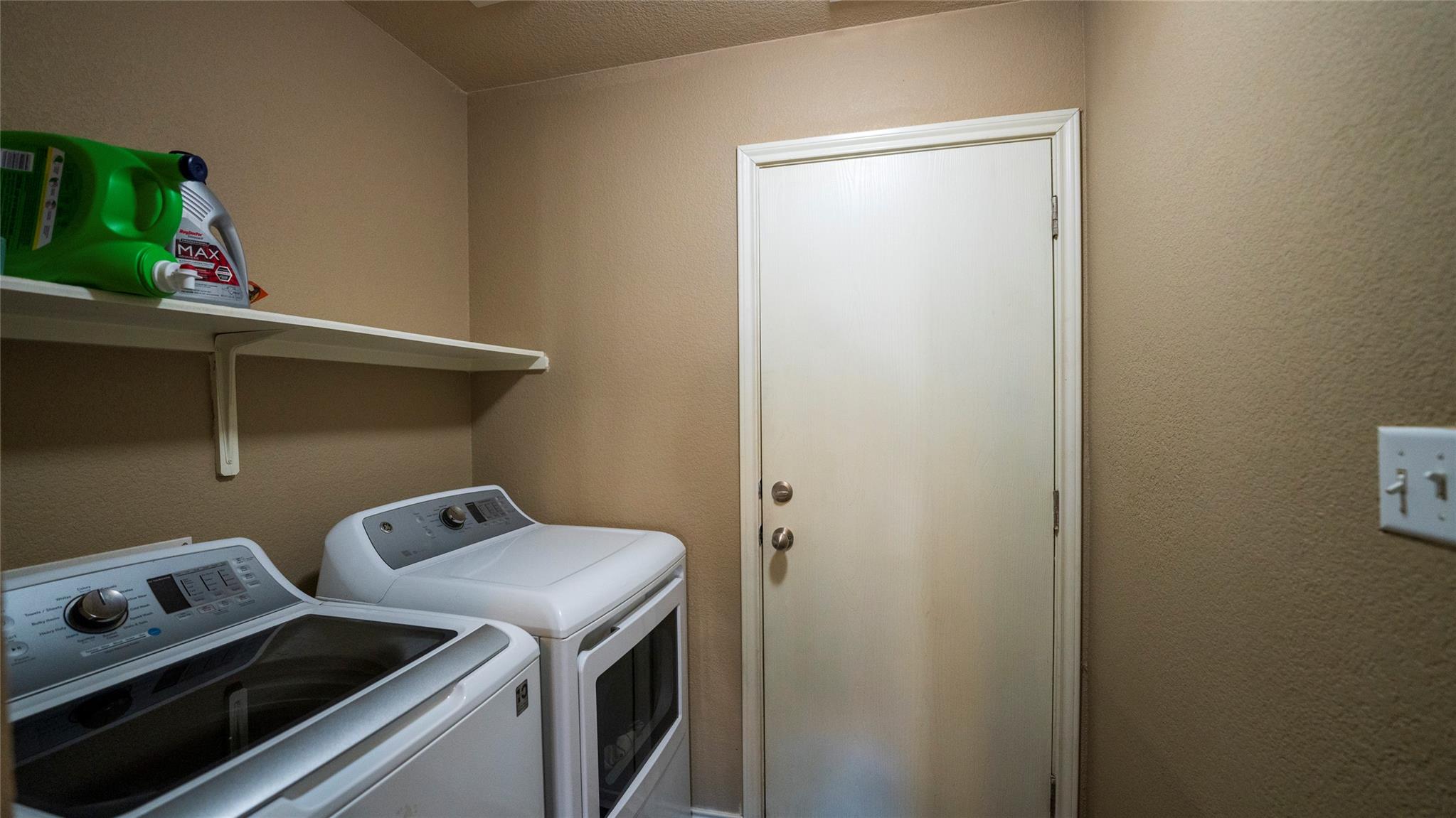 1576 Twin Cv, Kyle, TX 78640