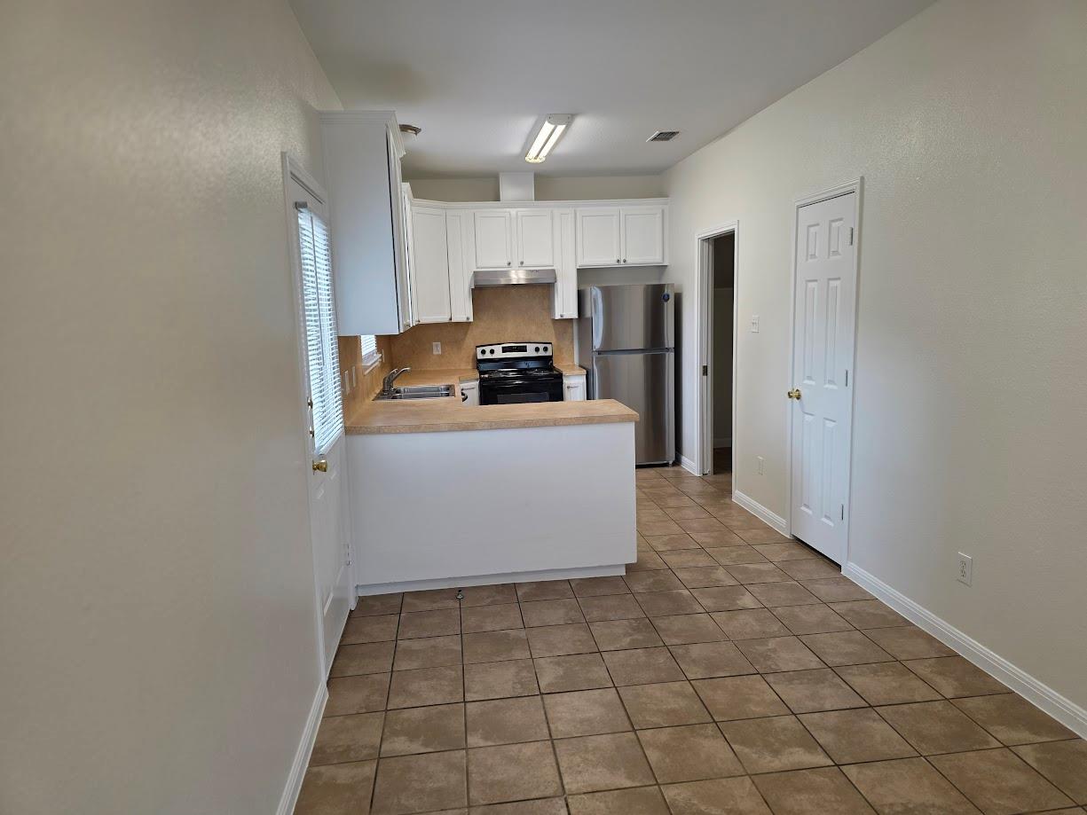 3308 Elija St # B, Austin, TX 78745