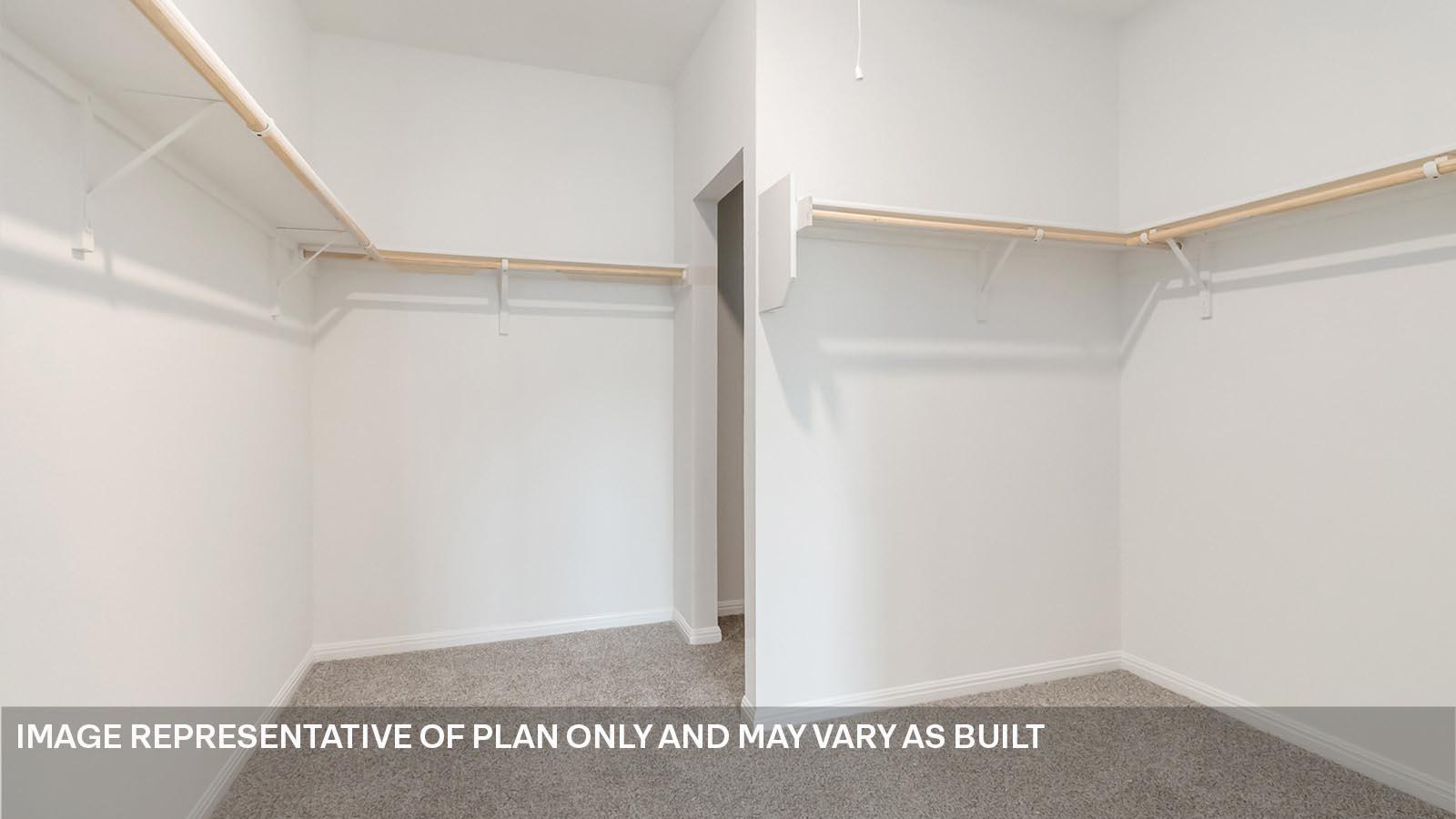 1832 Side Buster Trl, Leander, TX 78641