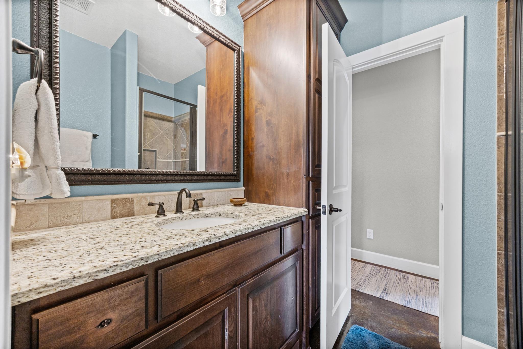 204 Joshua Dr, Georgetown, TX 78633