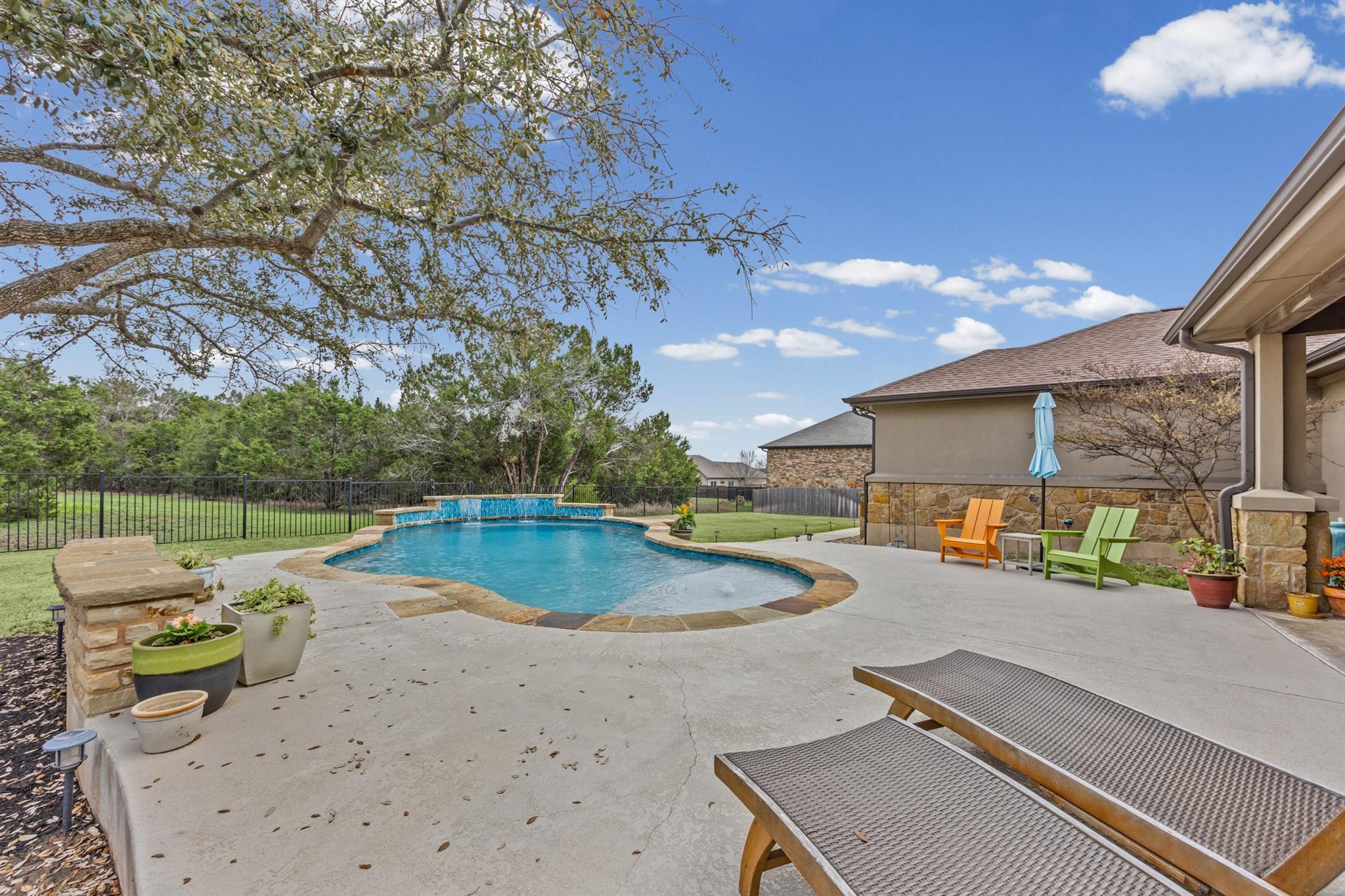 204 Joshua Dr, Georgetown, TX 78633