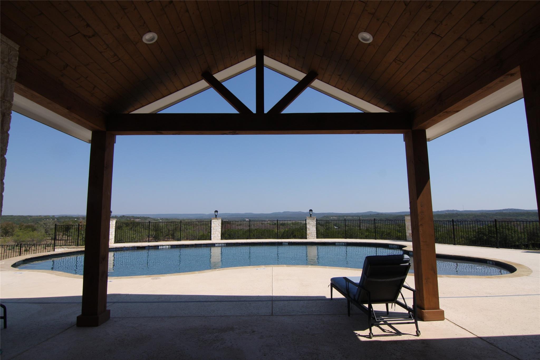 0 Cr 421 Rd, Spicewood, TX 78669