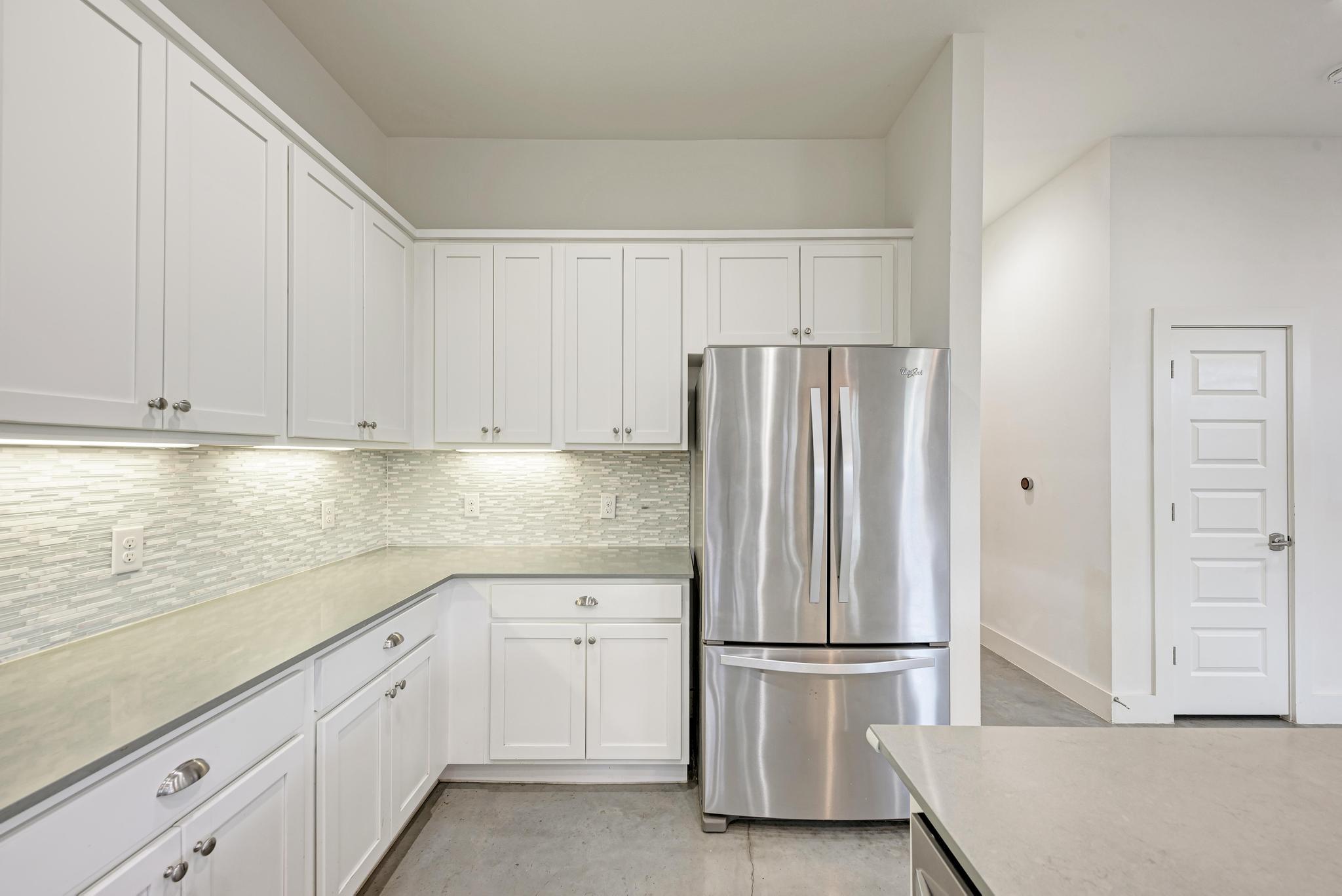 1000 Taulbee Ln # B, Austin, TX 78757